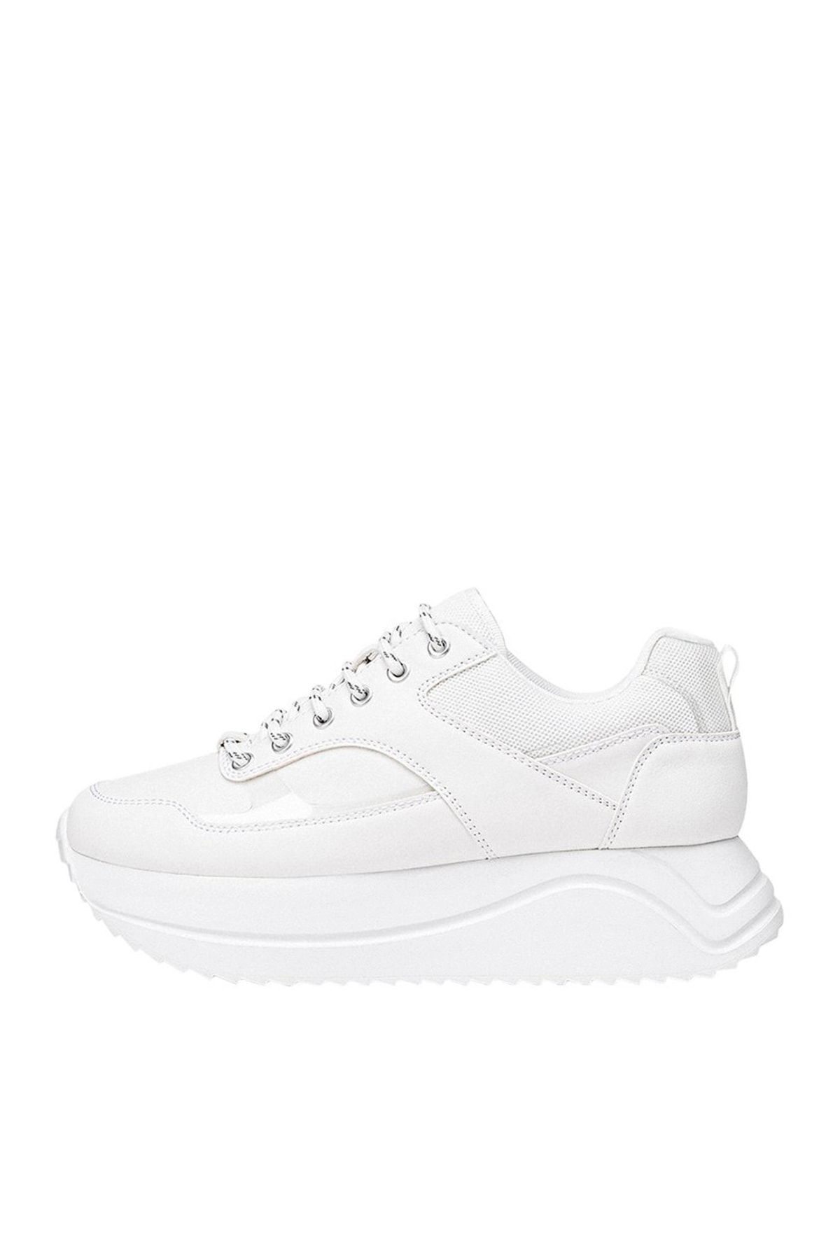 Stradivarius Kadin Beyaz Topuk Detayli Platform Spor Ayakkabi 19017570 Trendyol