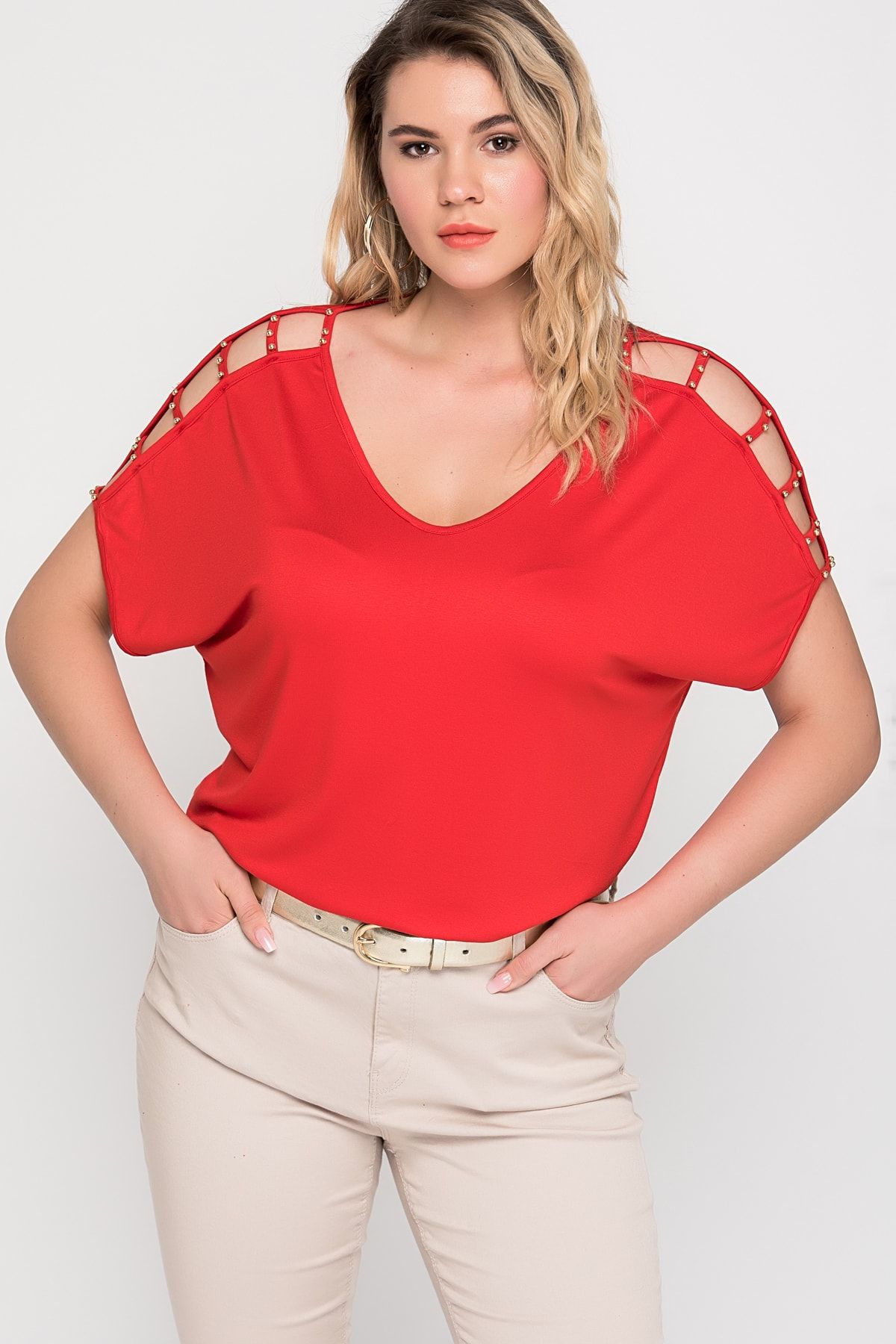 بلوز سایز بزرگ زنانه قرمز آستین کوتاه برند شانس