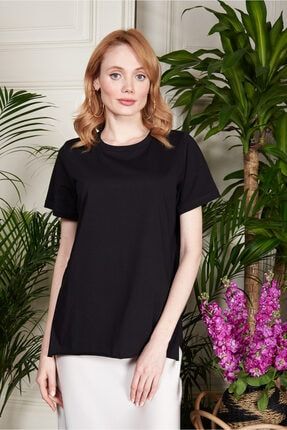 Kadın Uzun Yırtmaçlı Siyah T-shirt URBAN713