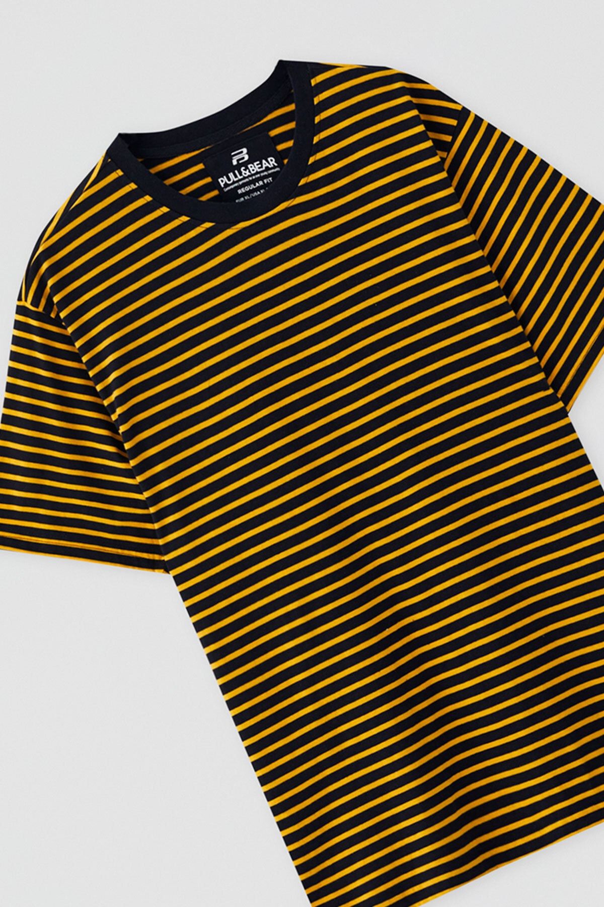 Pull Bear Erkek Hardal Rengi Yatay Cizgili Kisa Kollu T Shirt 05234555 Trendyol