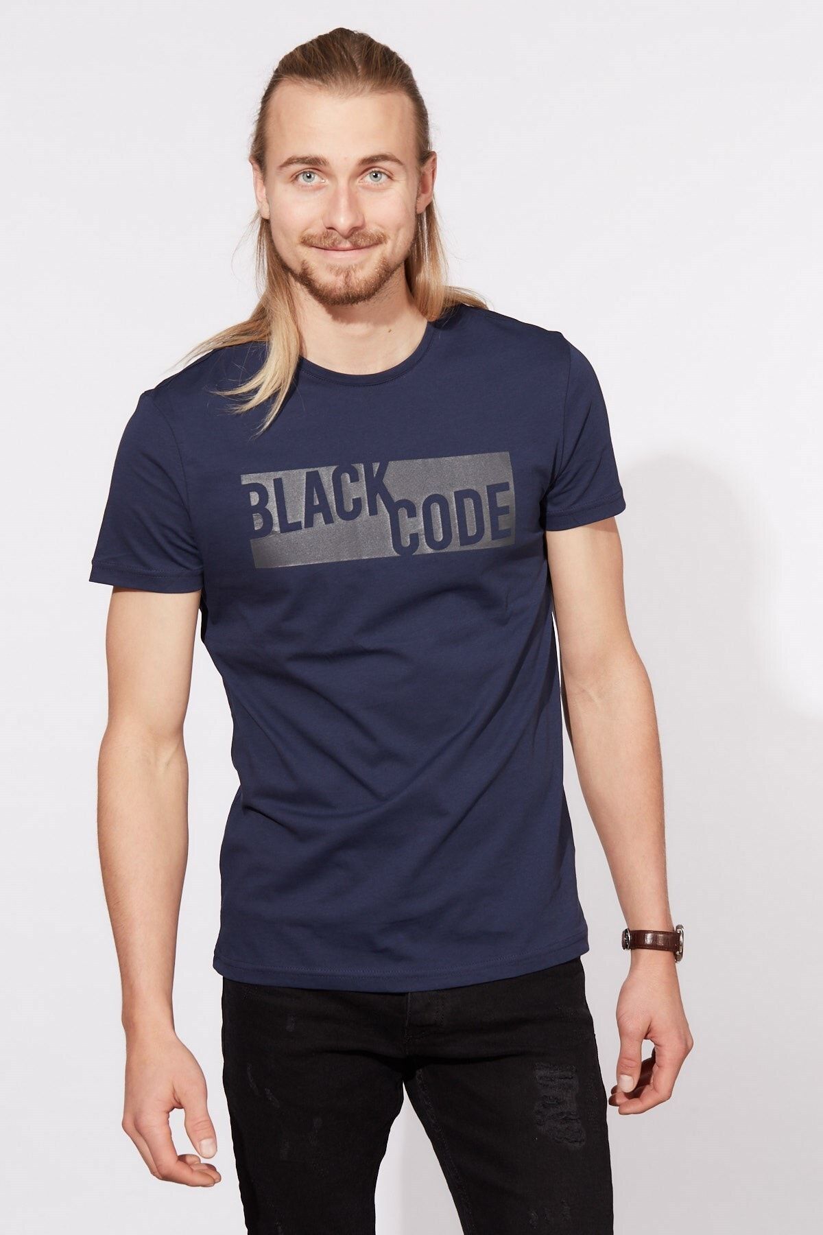 Barrels And Oil Erkek Indigo Basic Black Code Baskili T 791 20y13022 69 Trendyol
