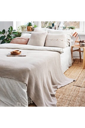 Cozier Sense Açık Vizon Yatak Örtüsü