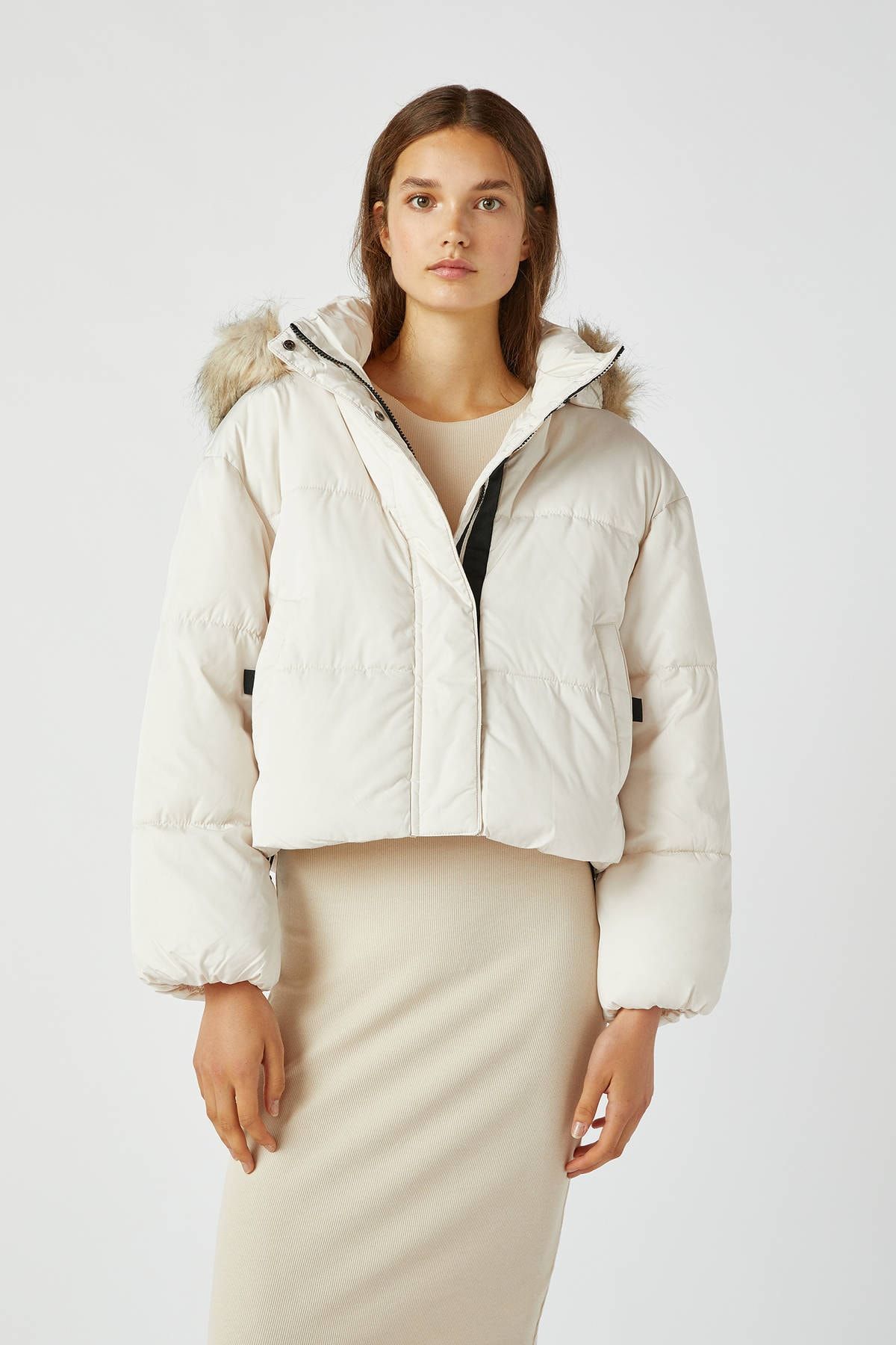 Pull Bear Kadin Buz Rengi Renkli Kapusonlu Sisme Mont 09710311 Trendyol