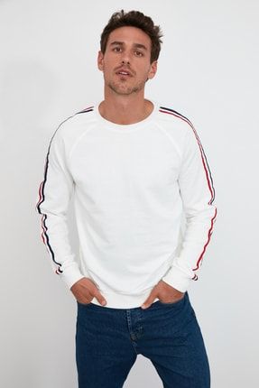 Trendyol Man Beyaz Erkek Kapusonlu Sirti Baskili Sweatshirt Tmnaw20sw0489 Trendyol