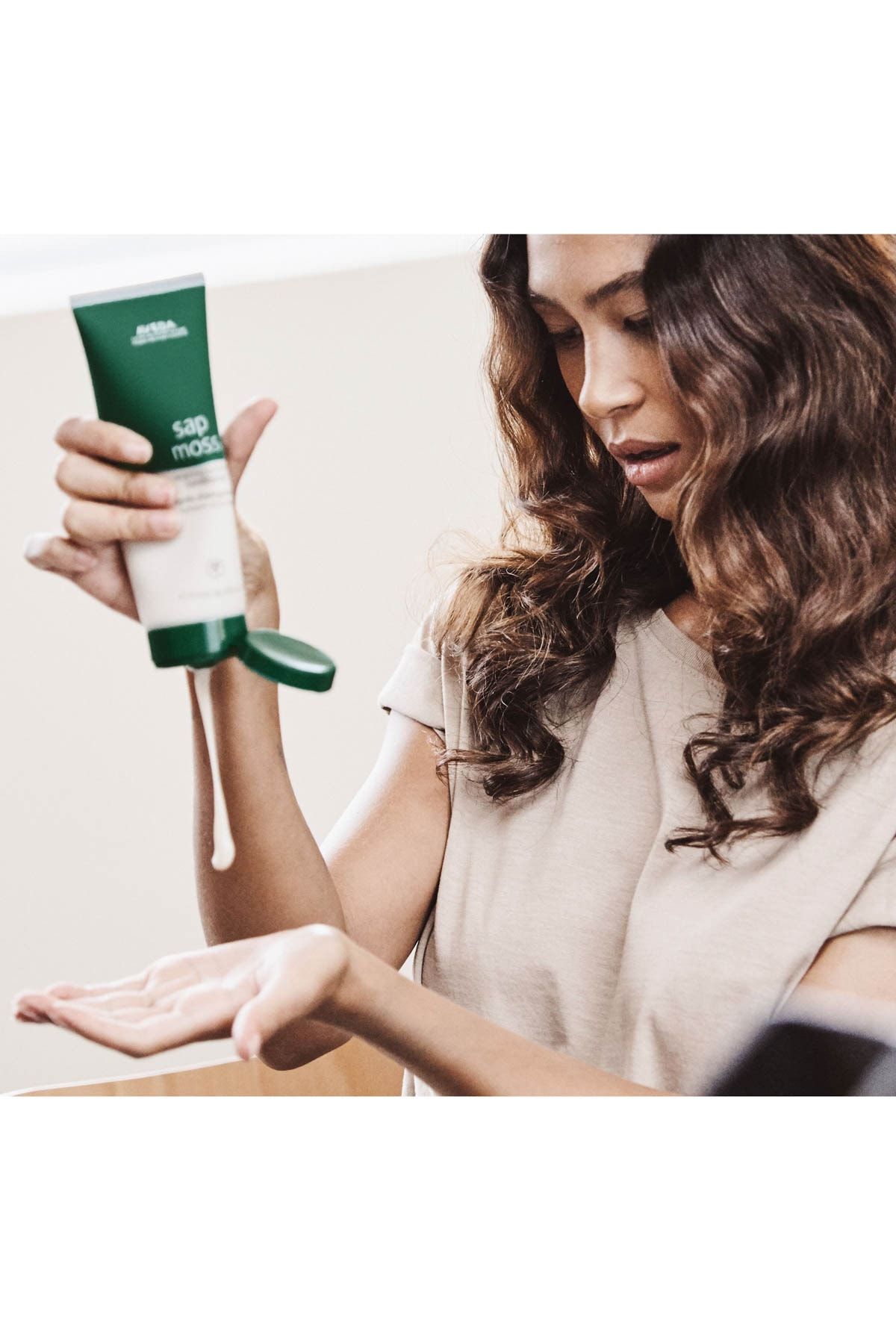 نرم کننده مو مردانه و زنانه کرم هیدراتاسیون بی وزنی SAP MOSS ™ Aveda