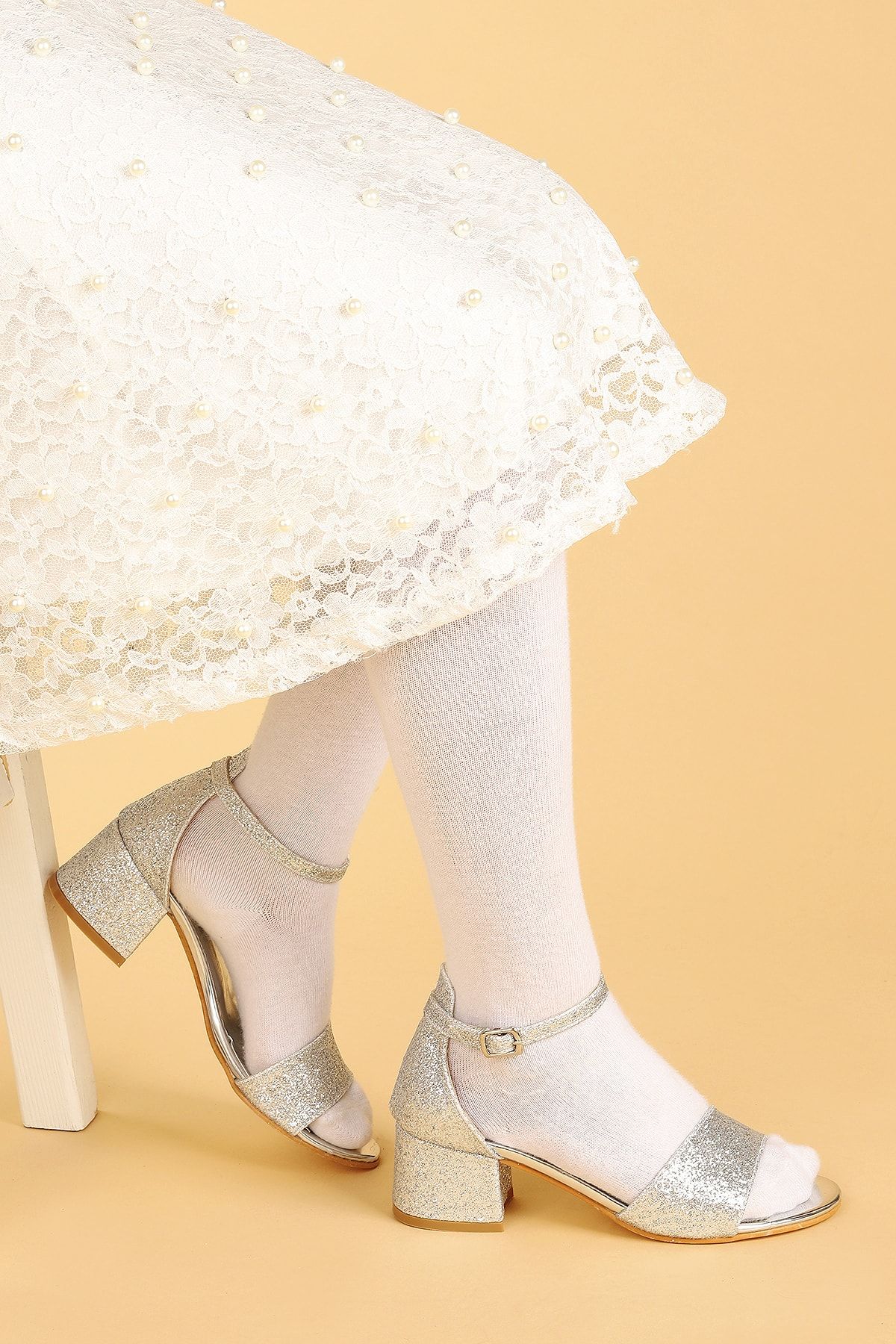1 inch heel hotsell silver dress shoes