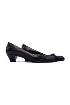 Hakiki Deri Siyah Kadın Klasik Topuklu Ayakkabı 505061346-1