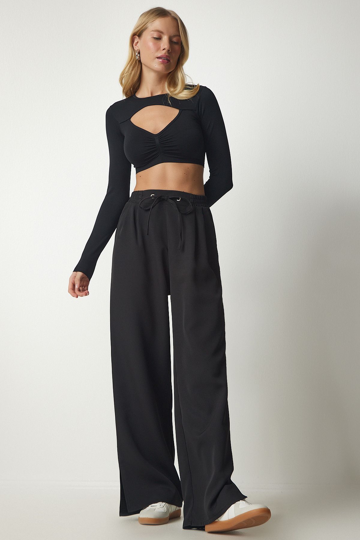 Women's black pleated pants hot sale