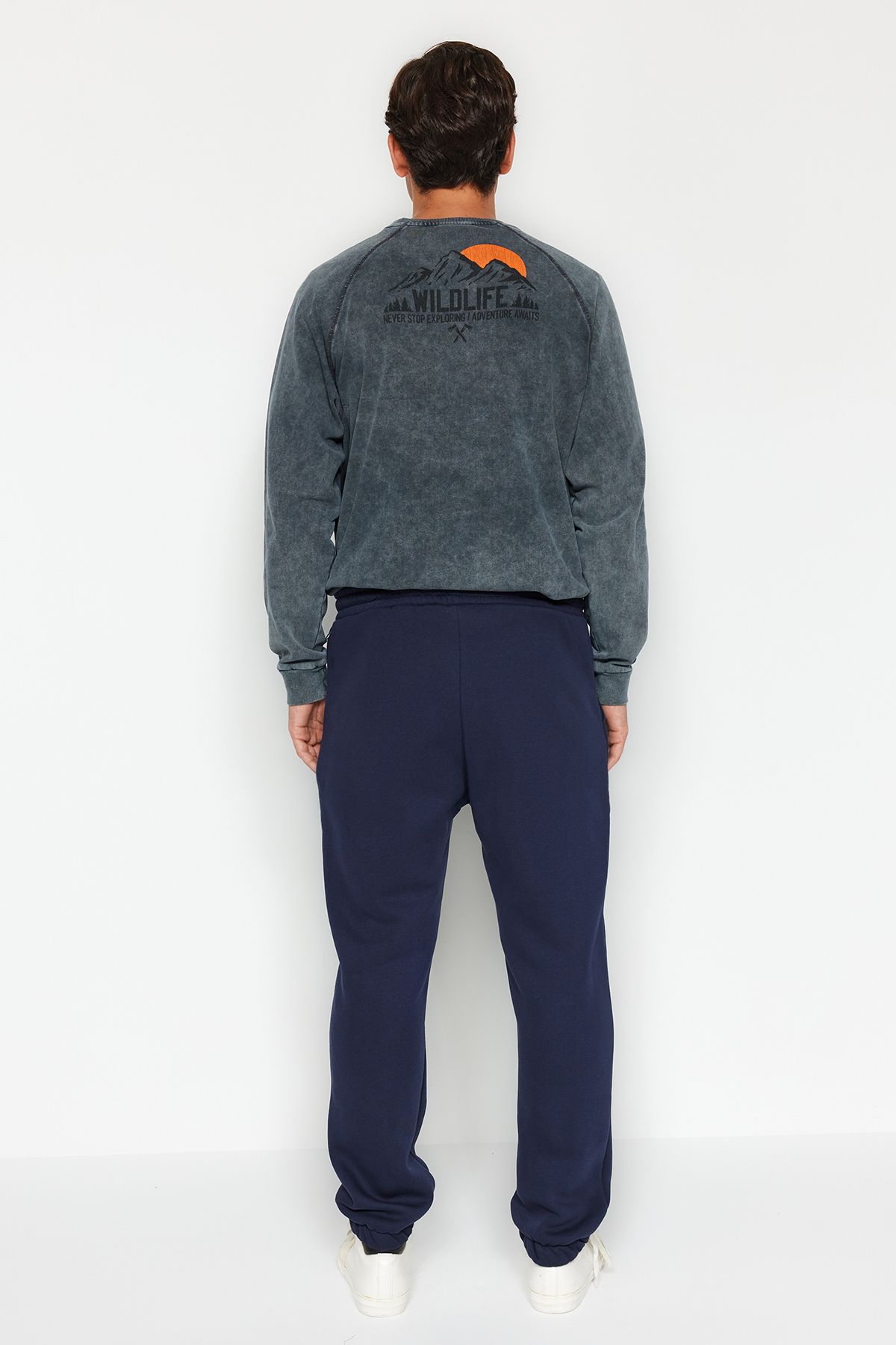 Trendyol Collection-Marineblaue Oversize-Jogger-Jogginghose – Handytasche, mit Etikett TMNAW24EA00015 6