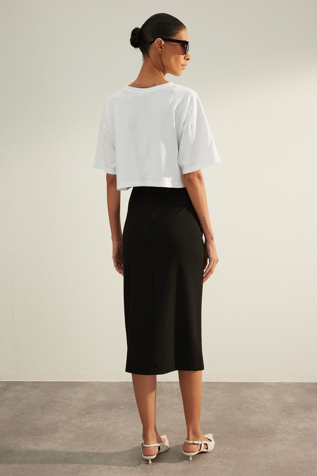 Trendyol Collection Black Premium Quality Buttoned Pencil Midi Woven Skirt TWOAW24ET00194