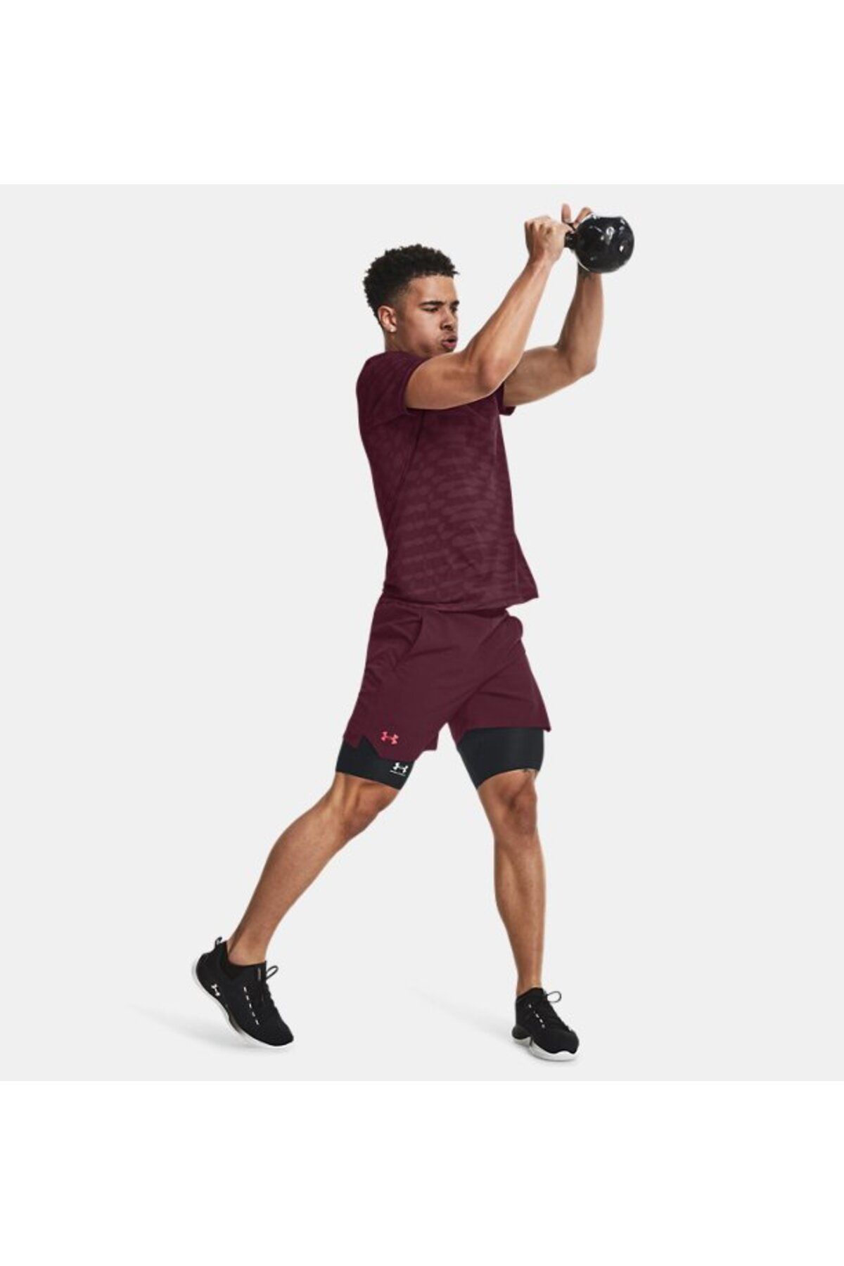 شورت ورزشی قرمز مردانه های ناپدید شده بافندگی 6 اینچ 1373718 600 Under Armour