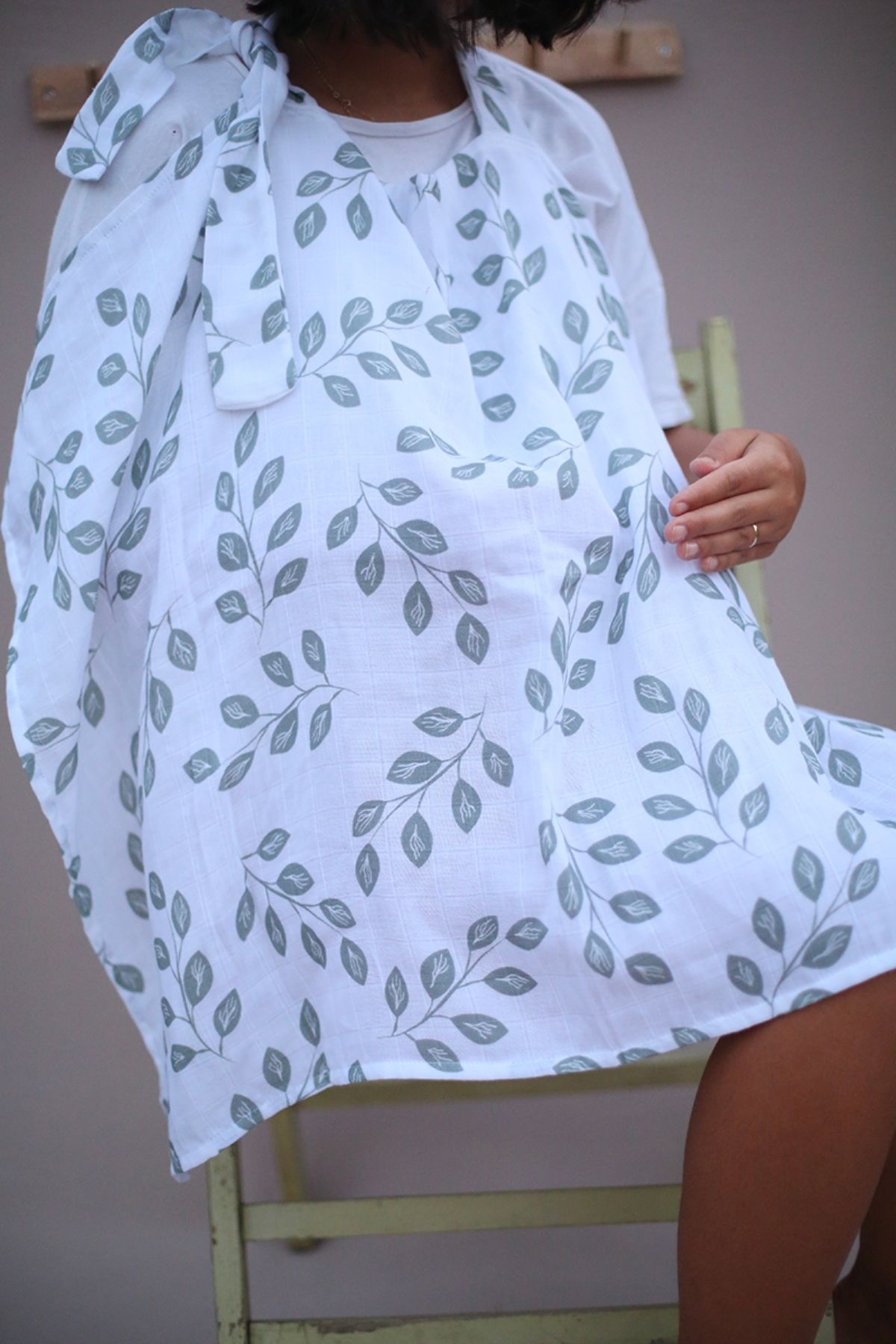 Breastfeeding bib cheap