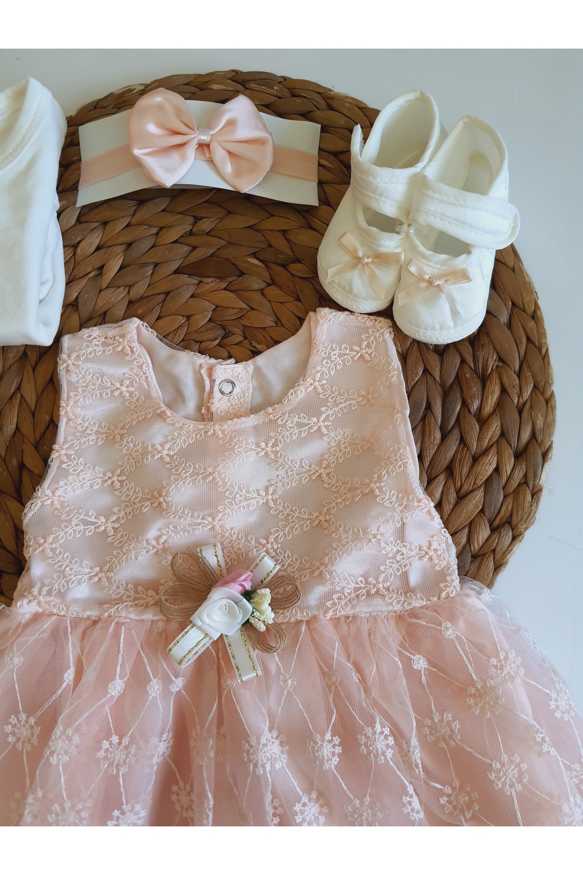 PİLEKİ BABY Kız Bebek 4 Parça Yenidoğan 0 4 Ay Gelinlik Prenses Elbise Mevlütlük Set Dantel Gelinlik fotoğrafı 7 (önizleme)