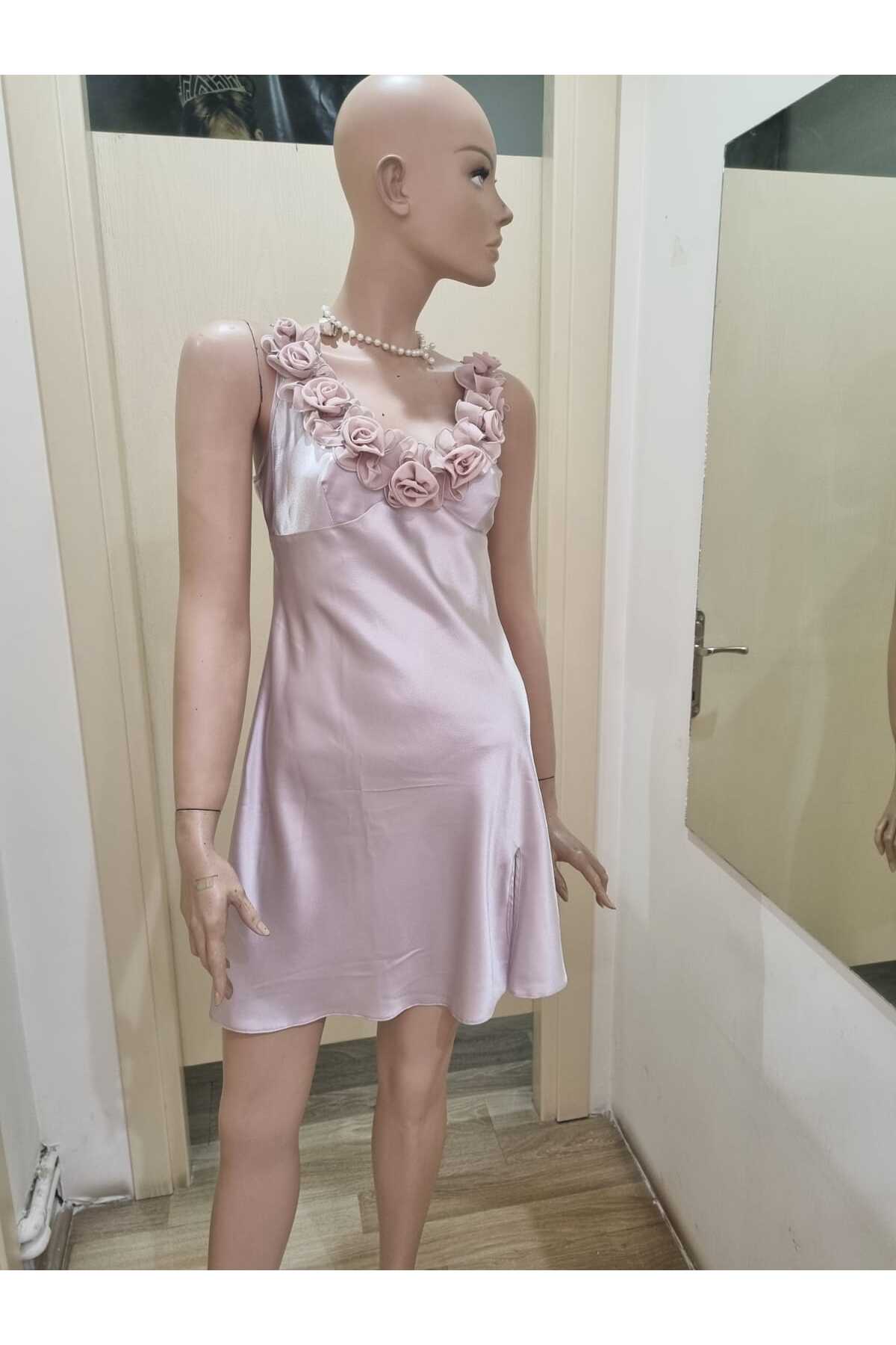 Sevinç Ürkmez sevinç ürkmez saten gecelik sabahlık takım