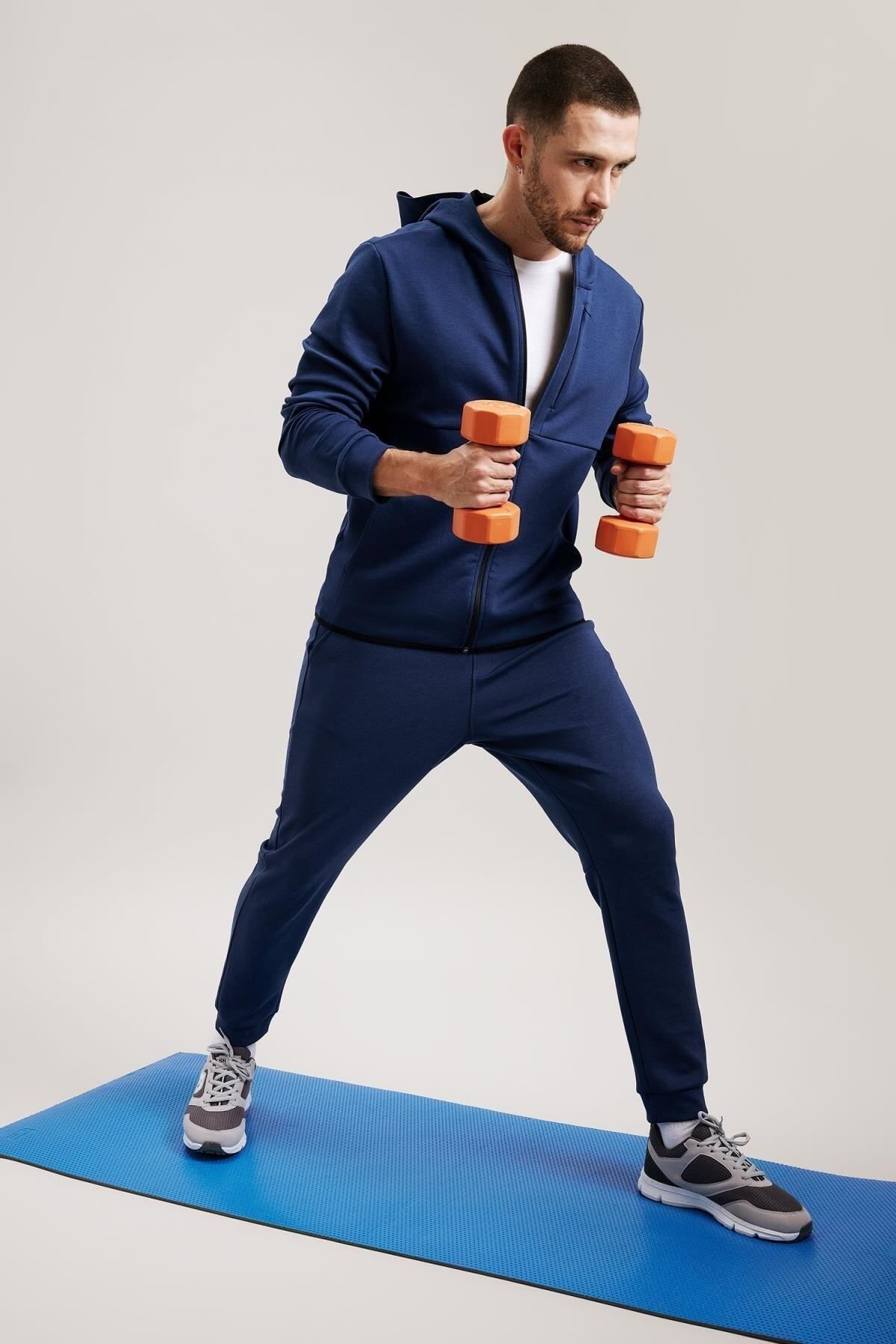 Men's tight fitting sweatpants sale