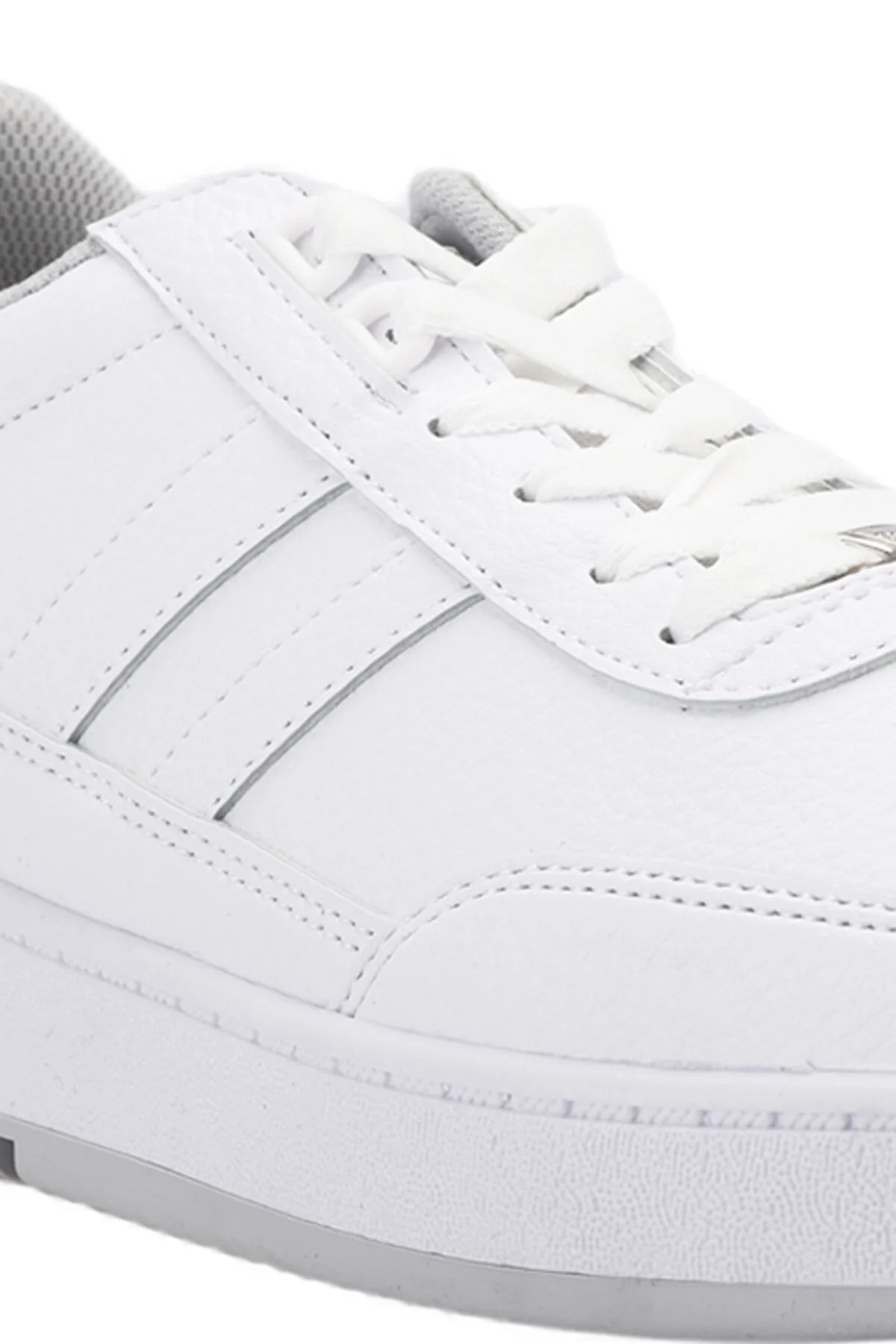 کفش اسنیکر اسلازنگر مردانه چرم مصنوعی سفید Old Skool راسته      کژوال/روزمره | Slazenger SA23LE019-000RİO - تصویر 4