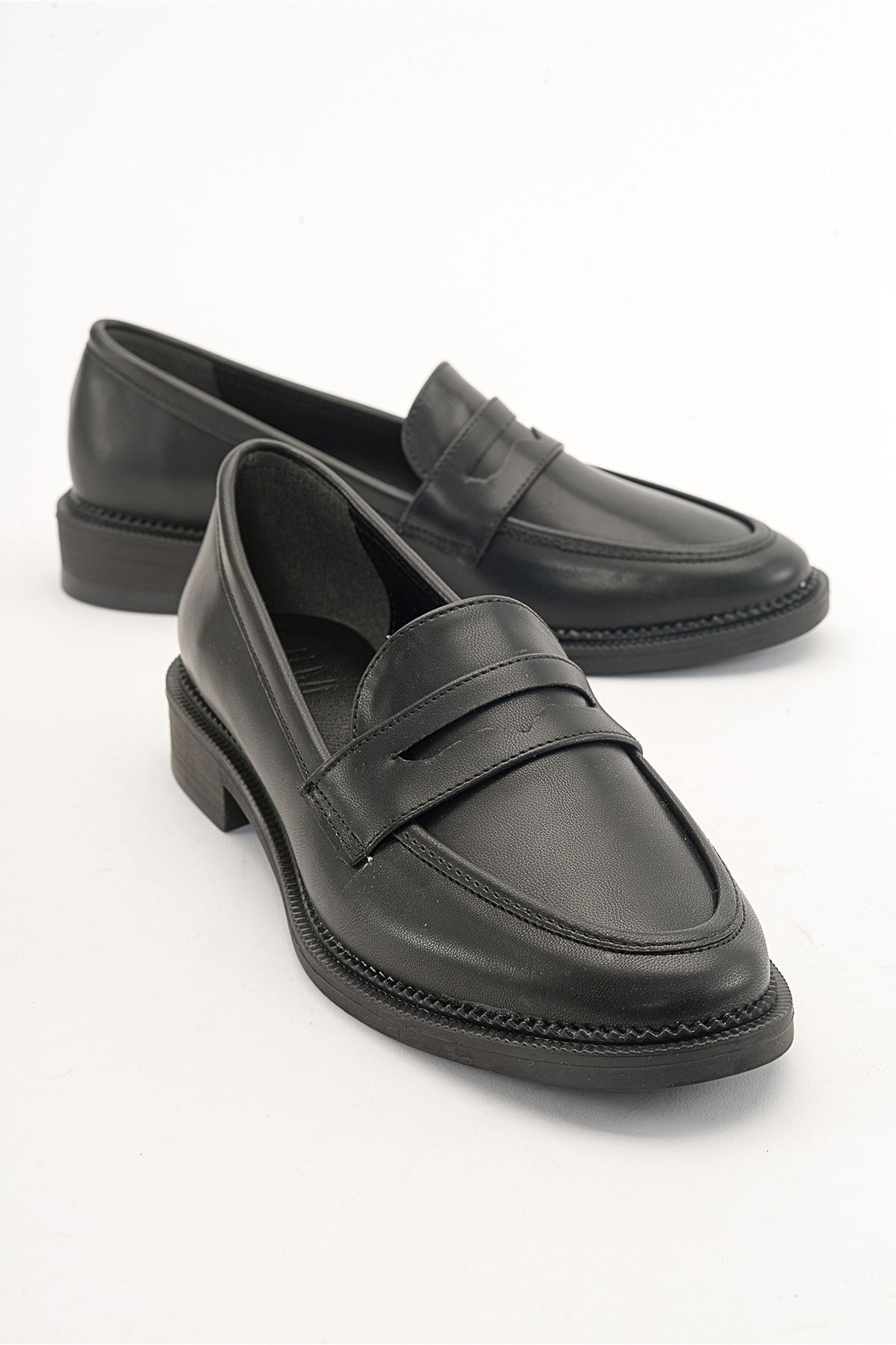 LuviShoes-TOWN Black Skin Women's Loafer 1