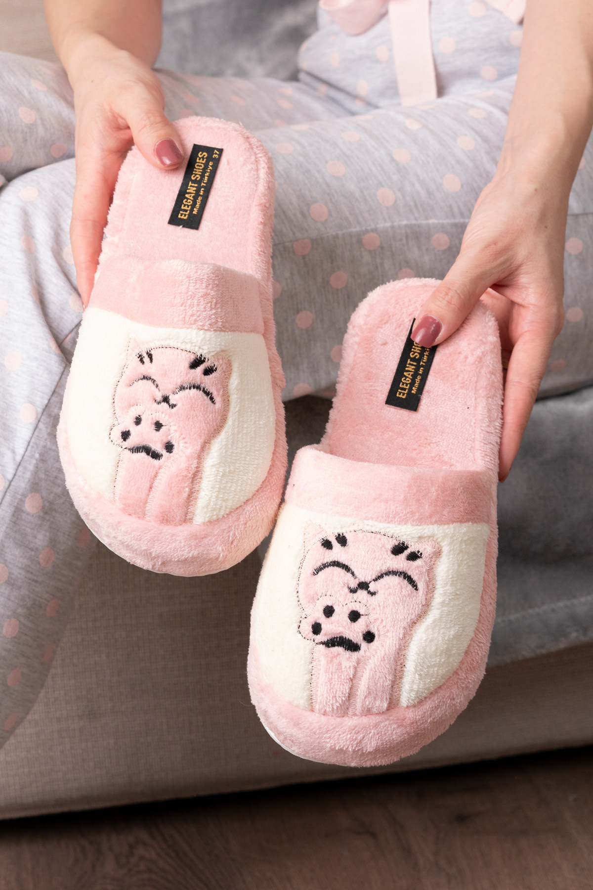 Slipcat Női macskamancs nyomott téli házipapucs