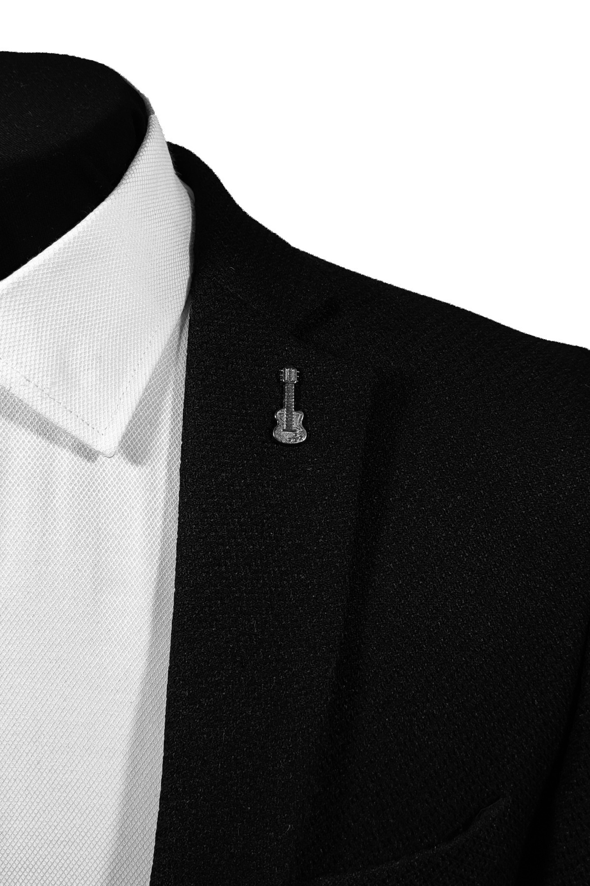  سنجاق یقه/سنجاق سینه نقره‌ای-خاکستری تیره به شکل گیتار.