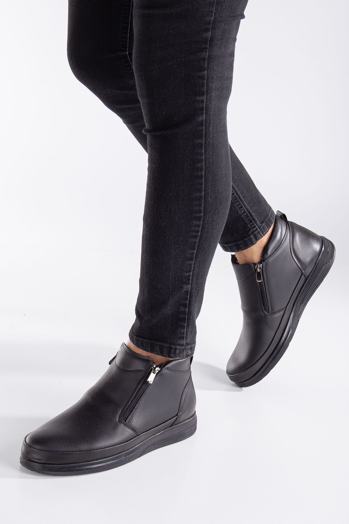 Rubber on sale zipper boots