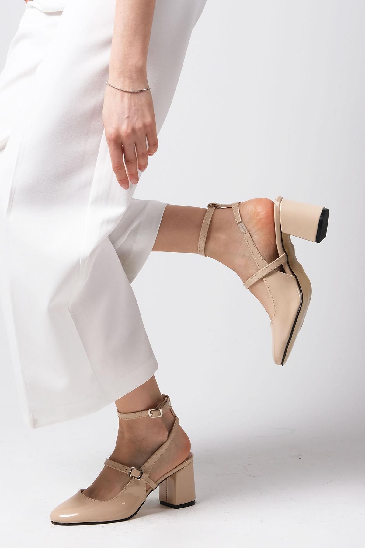 Mio Gusto-Inessa Nude offene Damenschuhe mit Absatz 5