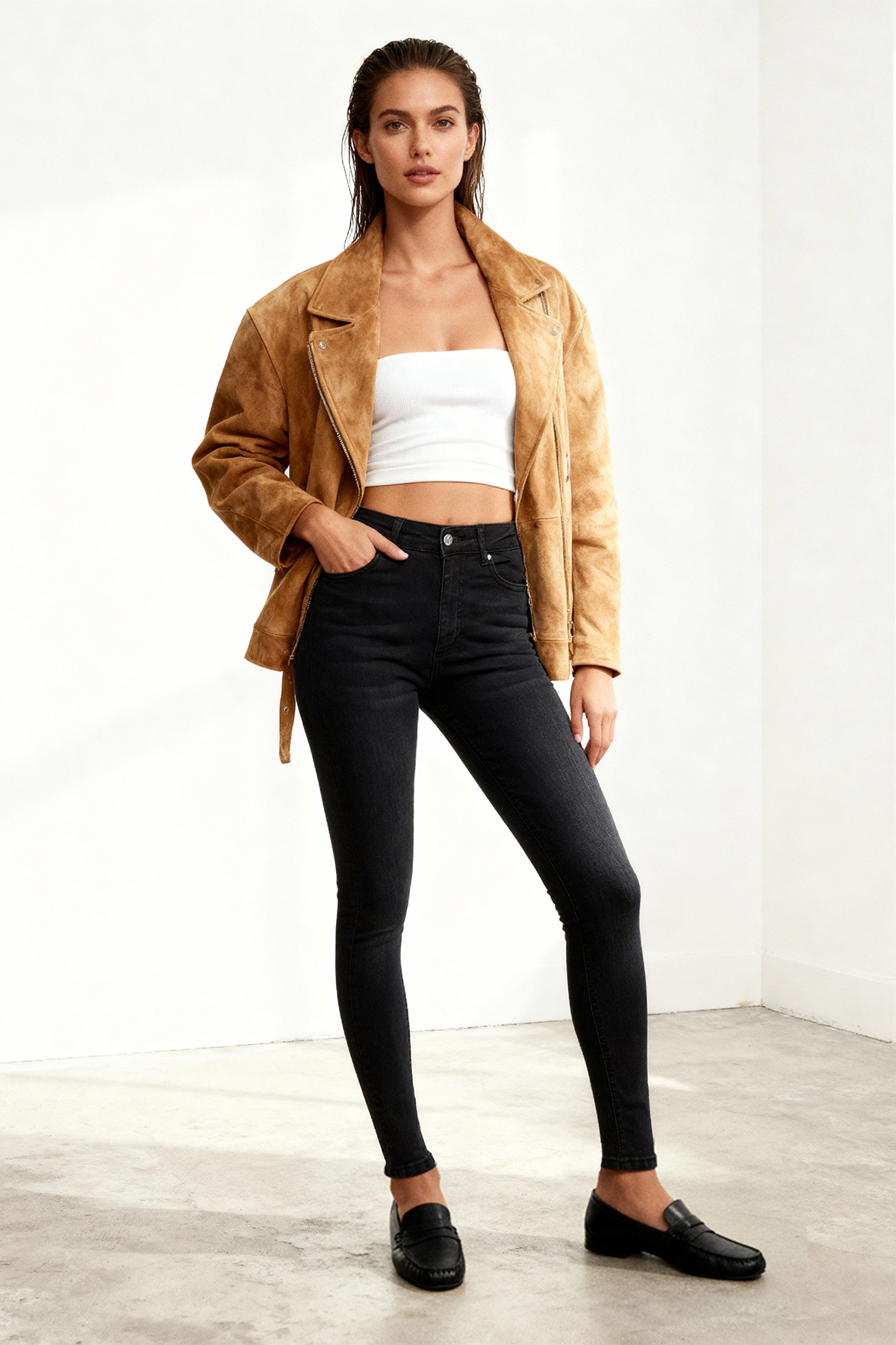 Trendyol Collection Fekete testhez simuló, rugalmas, szuper magas derekú, rugalmas skinny farmernadrág TWOSS23JE00080