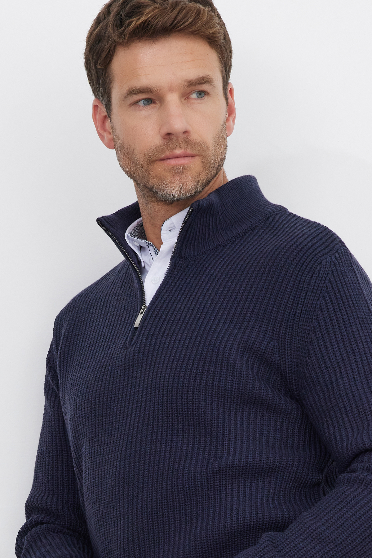 Tudors Erkek Slim Fit Dar Kesim Fermuarlı Lacivert Dik Yaka Triko Kazak