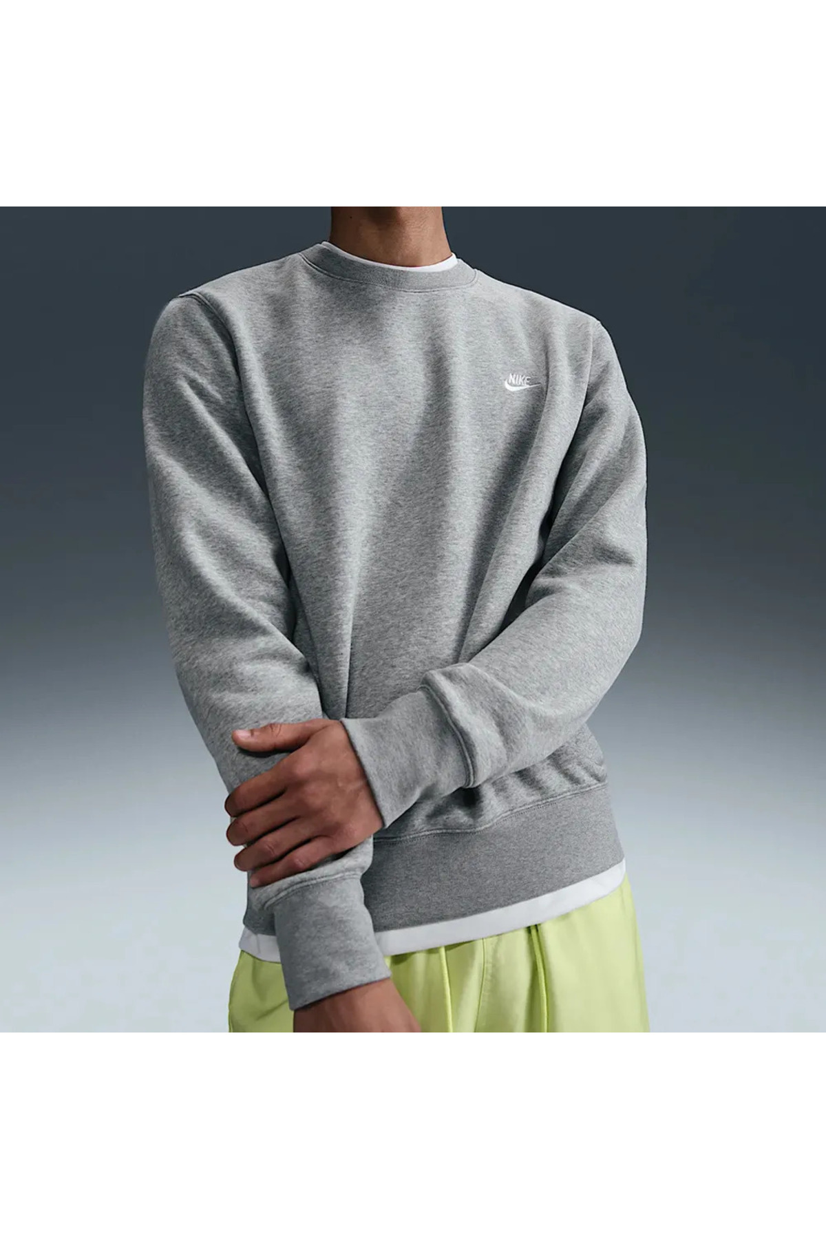 سویشرت نایکی مردانه پنبه ای خاکستری  راسته Fitted/فیت    Regular/رگولار اسپرت | Nike FN3886 TR - تصویر 2