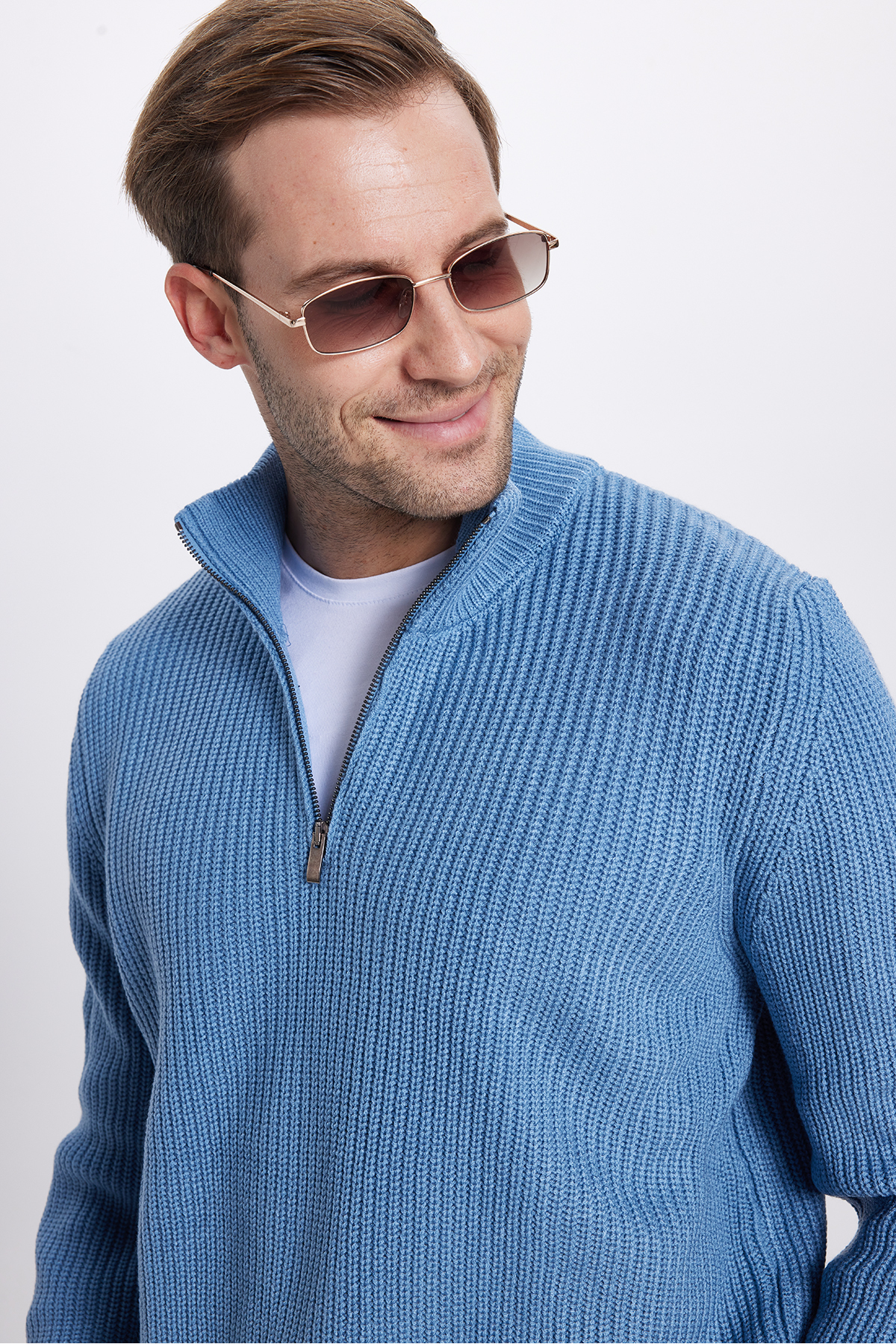 Tudors Erkek Slim Fit Dar Kesim Fermuarlı İndigo Dik Yaka Triko Kazak