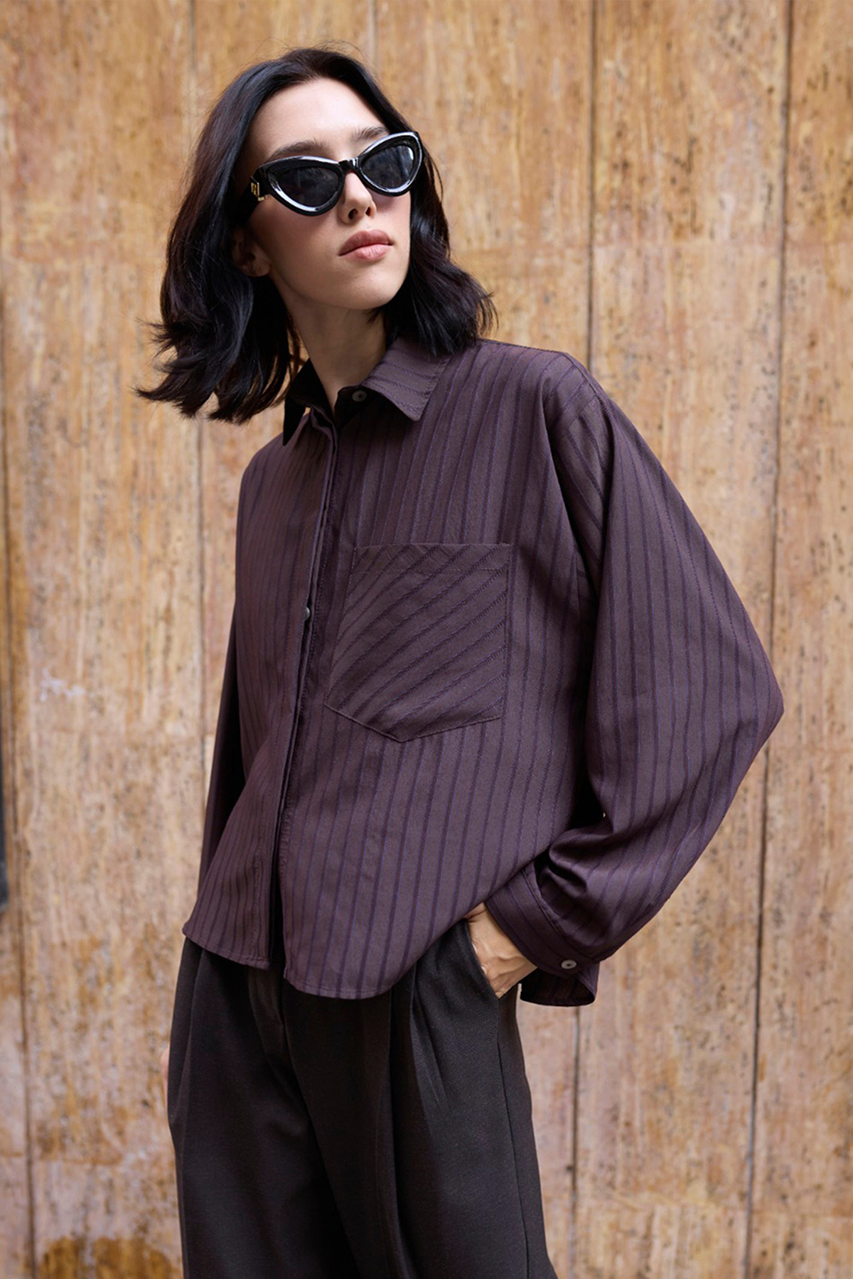 Trendyolmilla  Kahverengi Çizgili Oversize Dokuma Gömlek TWOAW26GO00138 - Görsel 8