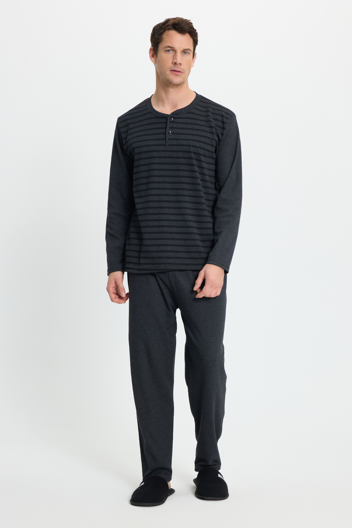 Tudors Erkek Regular Fit Pamuklu Düğmeli Yaka Beli Lastikli Desenli Siyah Pijama Takımı