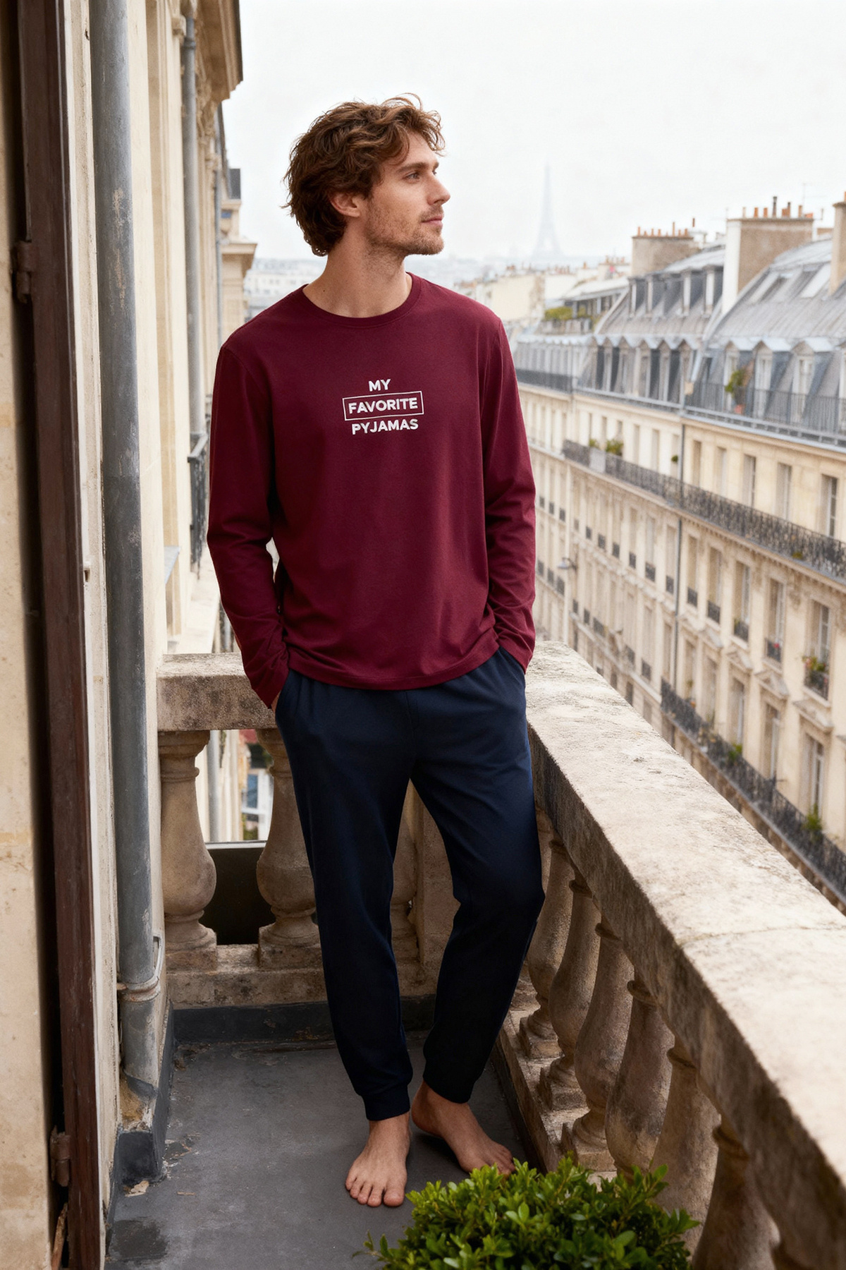 Trendyol Collection Bordo Regular Fit Slogan Baskılı Örme Pijama Takımı TMNAW22PT0759