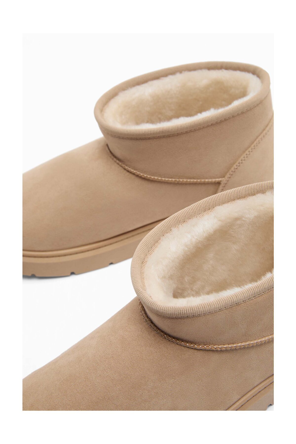 LEFTIES Női mini lapos talpú szőrmés bokacsizma