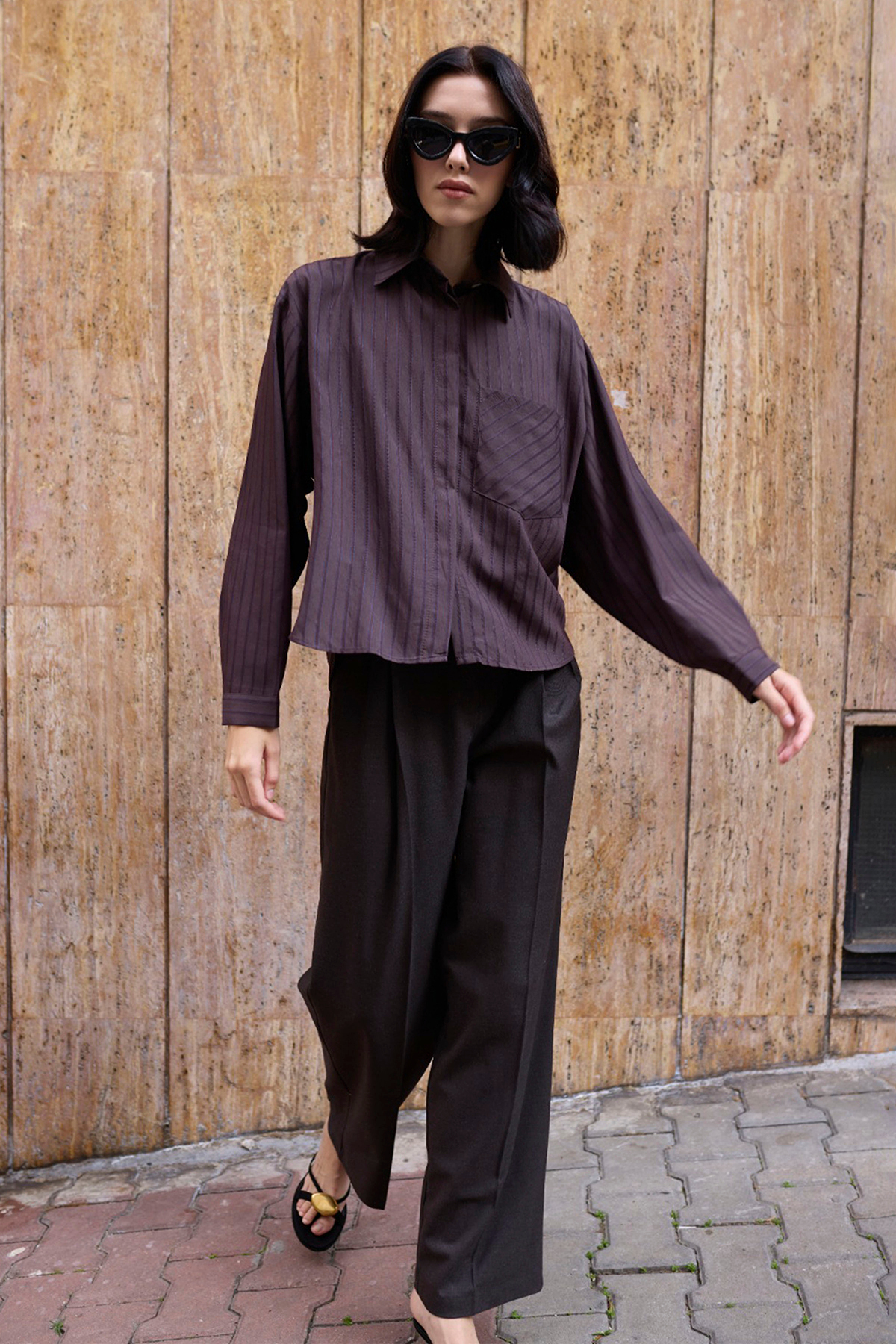 Trendyolmilla  Kahverengi Çizgili Oversize Dokuma Gömlek TWOAW26GO00138 - Görsel 6