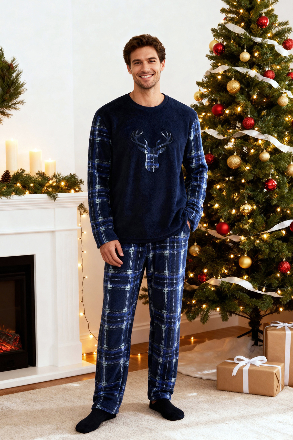 Trendyolmilla Man Lacivert Regular Fit Couple /Çift Ekose Desenli Polar Pijama Takımı TMNAW26PT00036