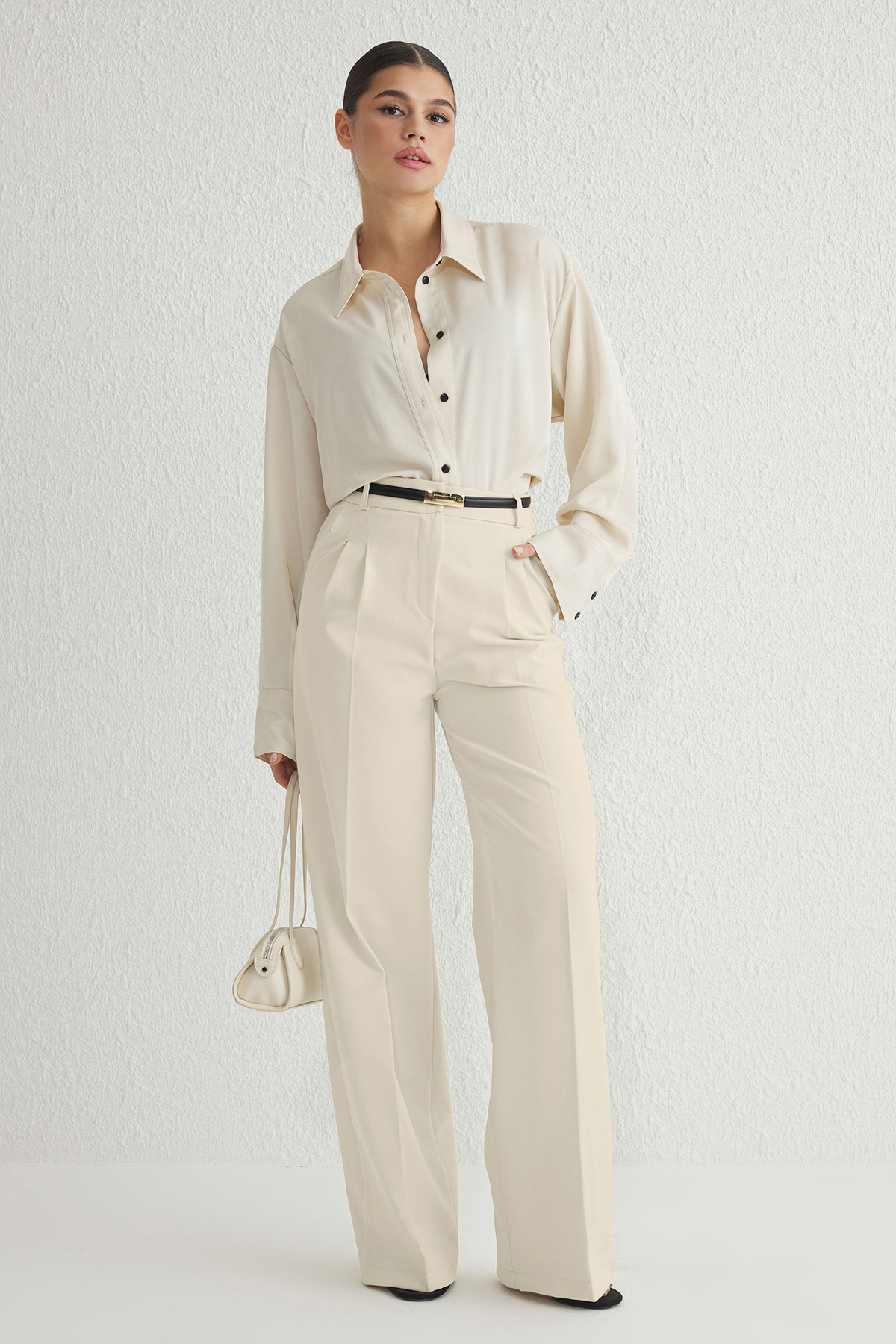 Trendyol Collection Ecru Pleated Wide Leg/Wide Leg Woven Trousers Twoaw25Pl00109 Palazzo