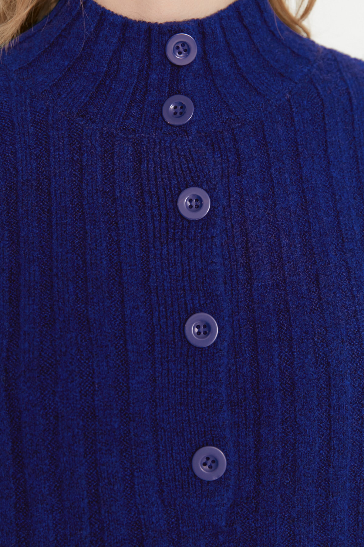 Trendyolmilla  Lacivert Geniş Kalıp Yumuşak Dokulu Dik Yaka Triko Kazak TWOAW21KZ0783 - Görsel 4