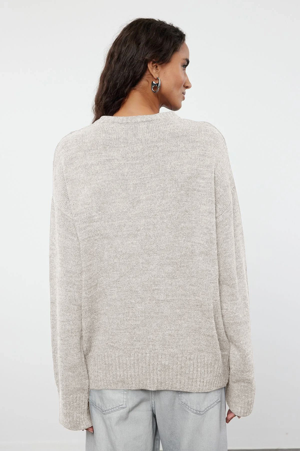 Trendyolmilla  Taş Geniş Kalıp Yumuşak Dokulu Triko Kazak TWOAW25KZ00168 - Görsel 7