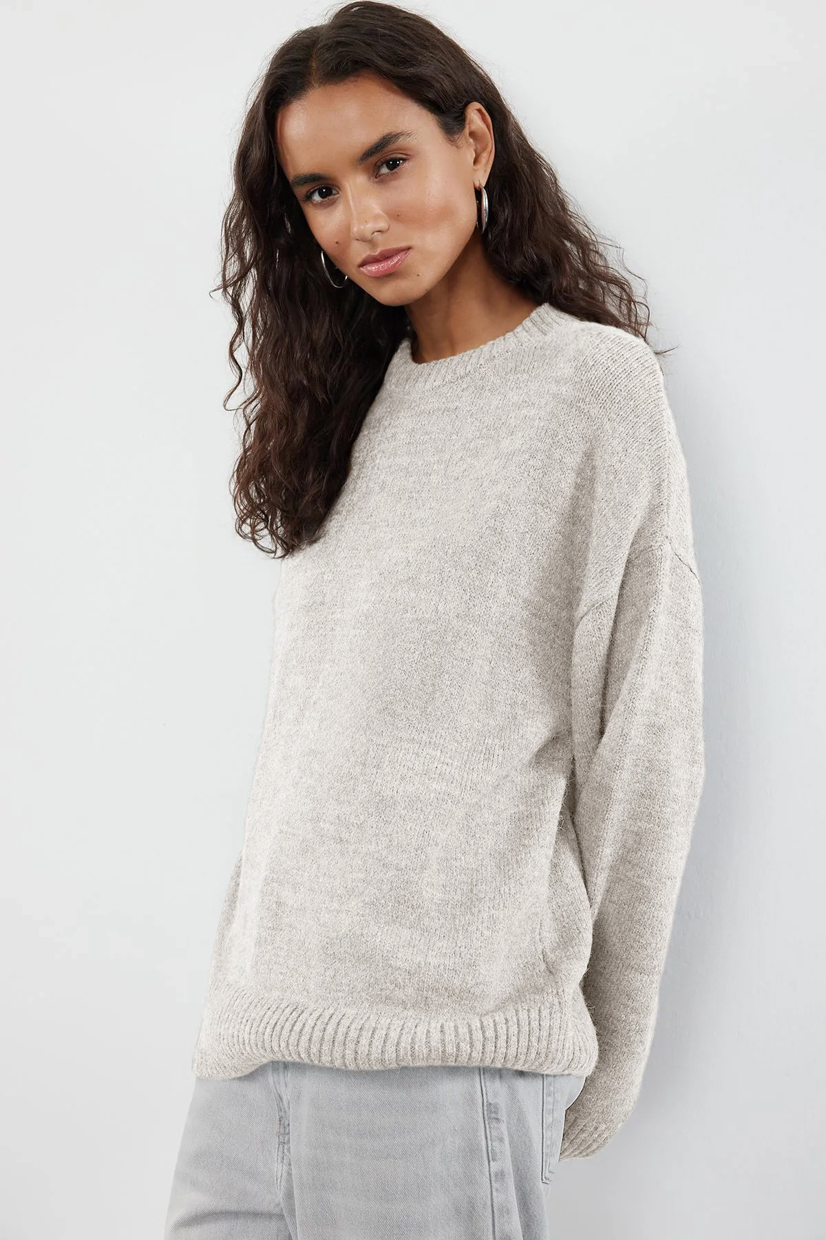 Trendyol Collection Stone Wide Fit Soft Strukturierte Strickpullover TWOAW25KZ00168