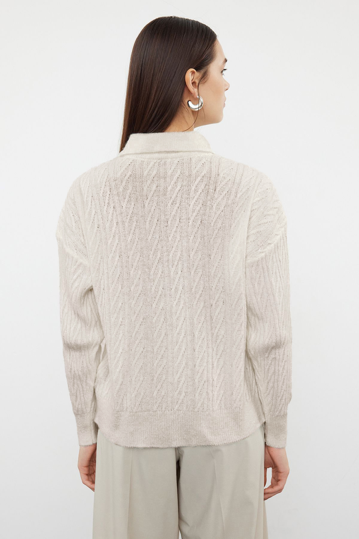 Trendyolmilla  Ekru Geniş Kalıp Yumuşak Dokulu Triko Kazak TWOAW21KZ2635 - Görsel 5