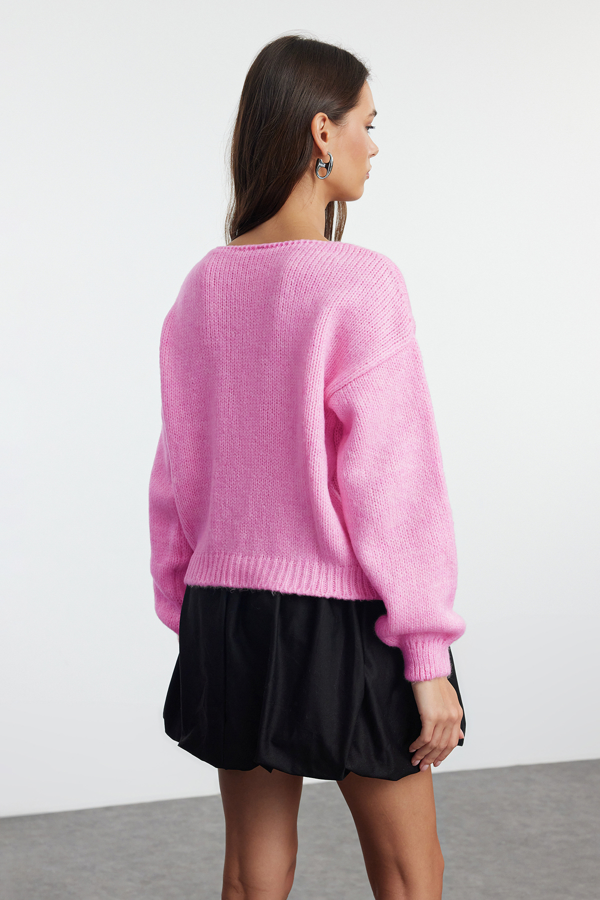 Trendyolmilla  Pudra Gül Detaylı Triko Yumuşak Dokulu Hırka TWOAW25HI00242 - Görsel 6