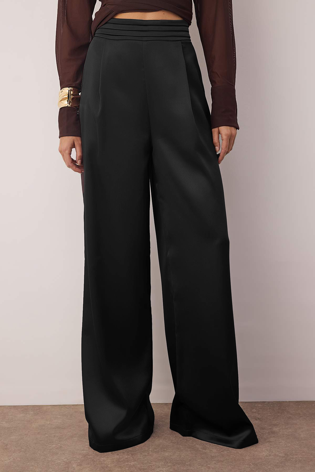 Trendyolmilla  Siyah Düz Dokuma Saten Şık/Gece Pantolon TPRSS23PL00001 - Görsel 3