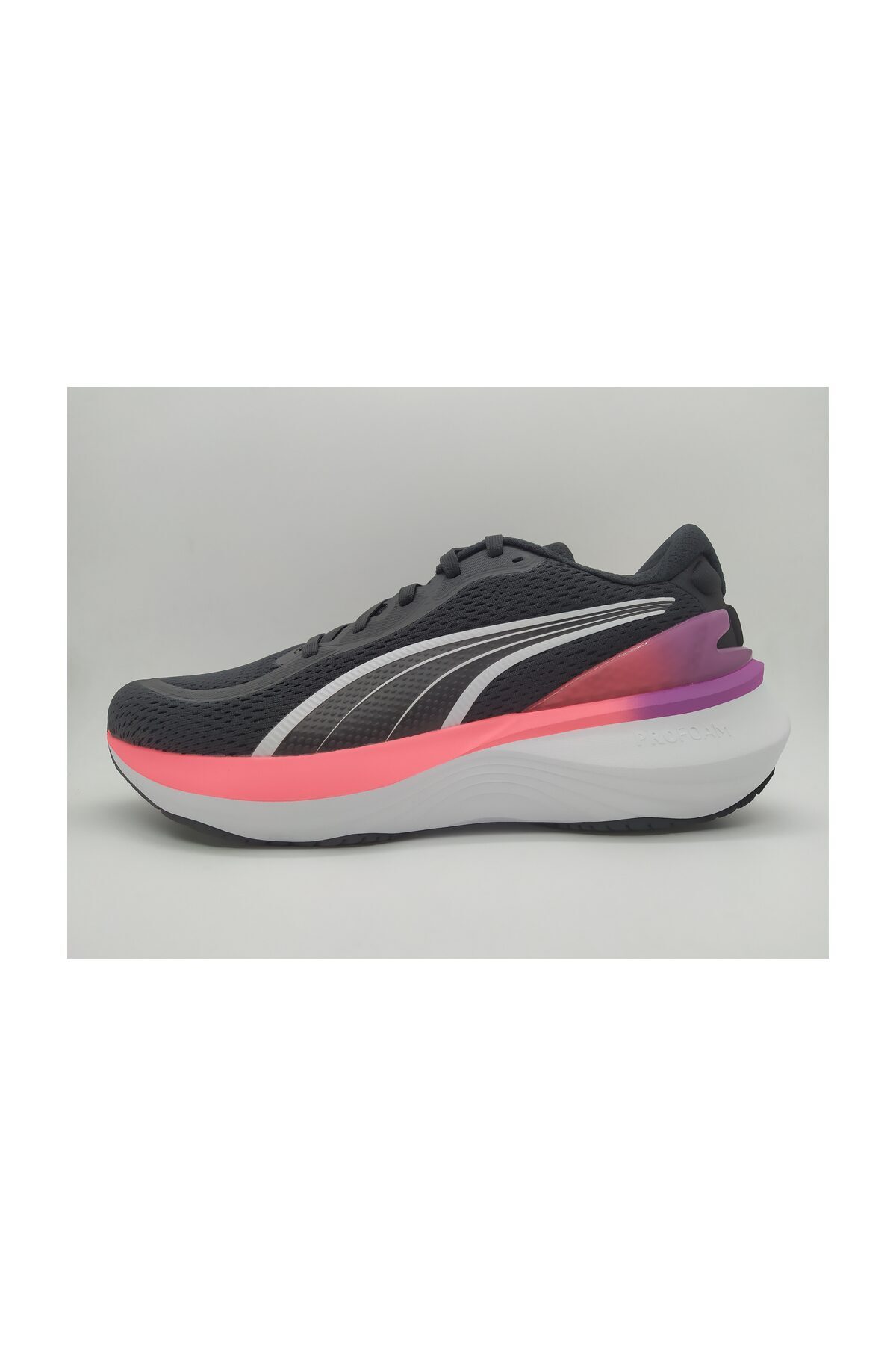 Puma Dospelí; Unisex; Nízke čižmy; Regular-; čierna; Puma Shuffle; 37