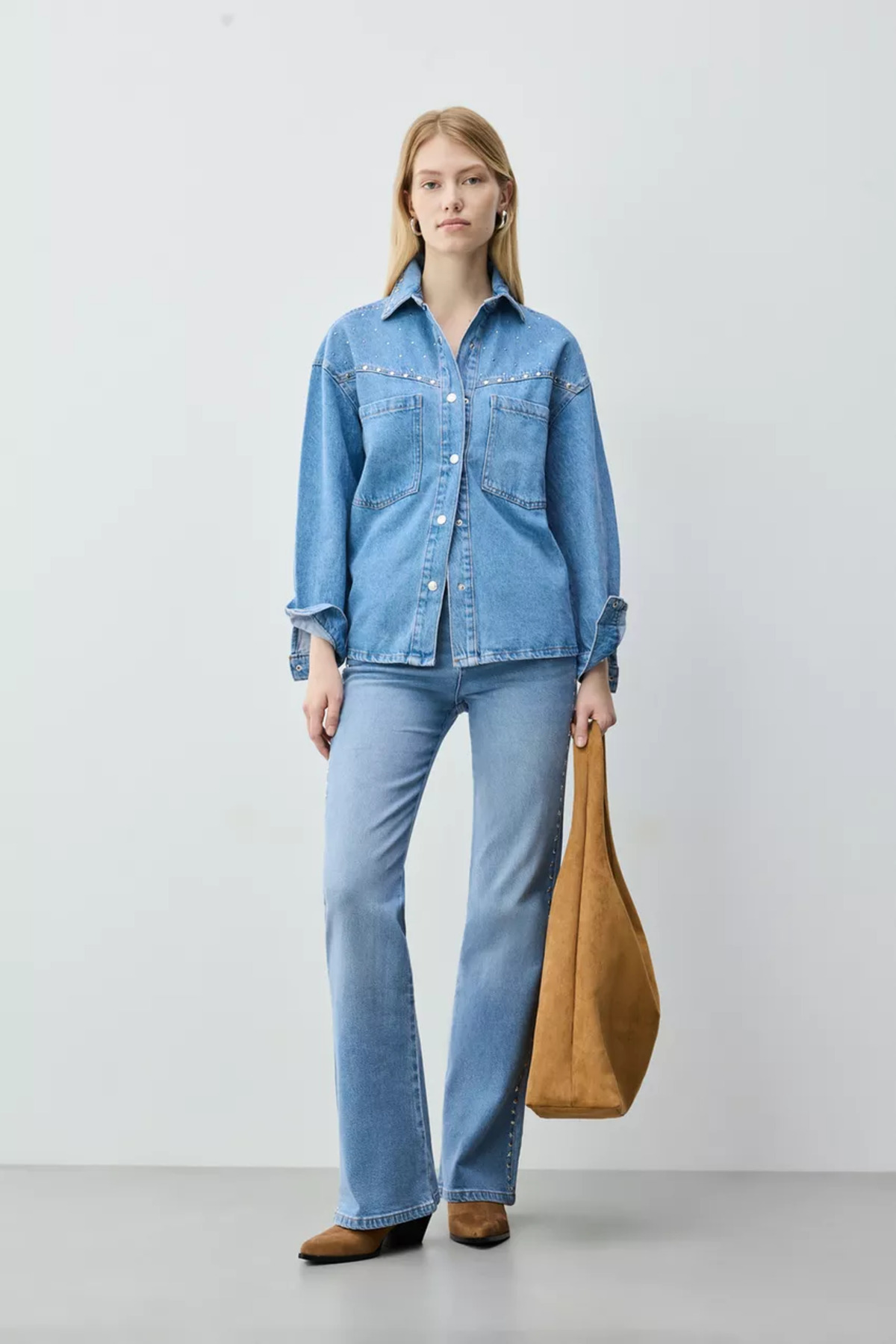 LEFTIES Kobiety Kurtka jeansowa z ćwiekami