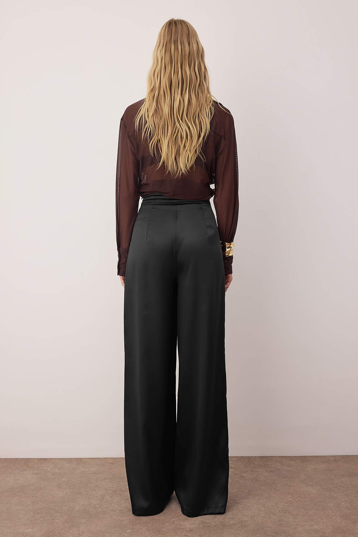 Trendyolmilla  Siyah Düz Dokuma Saten Şık/Gece Pantolon TPRSS23PL00001 - Görsel 4