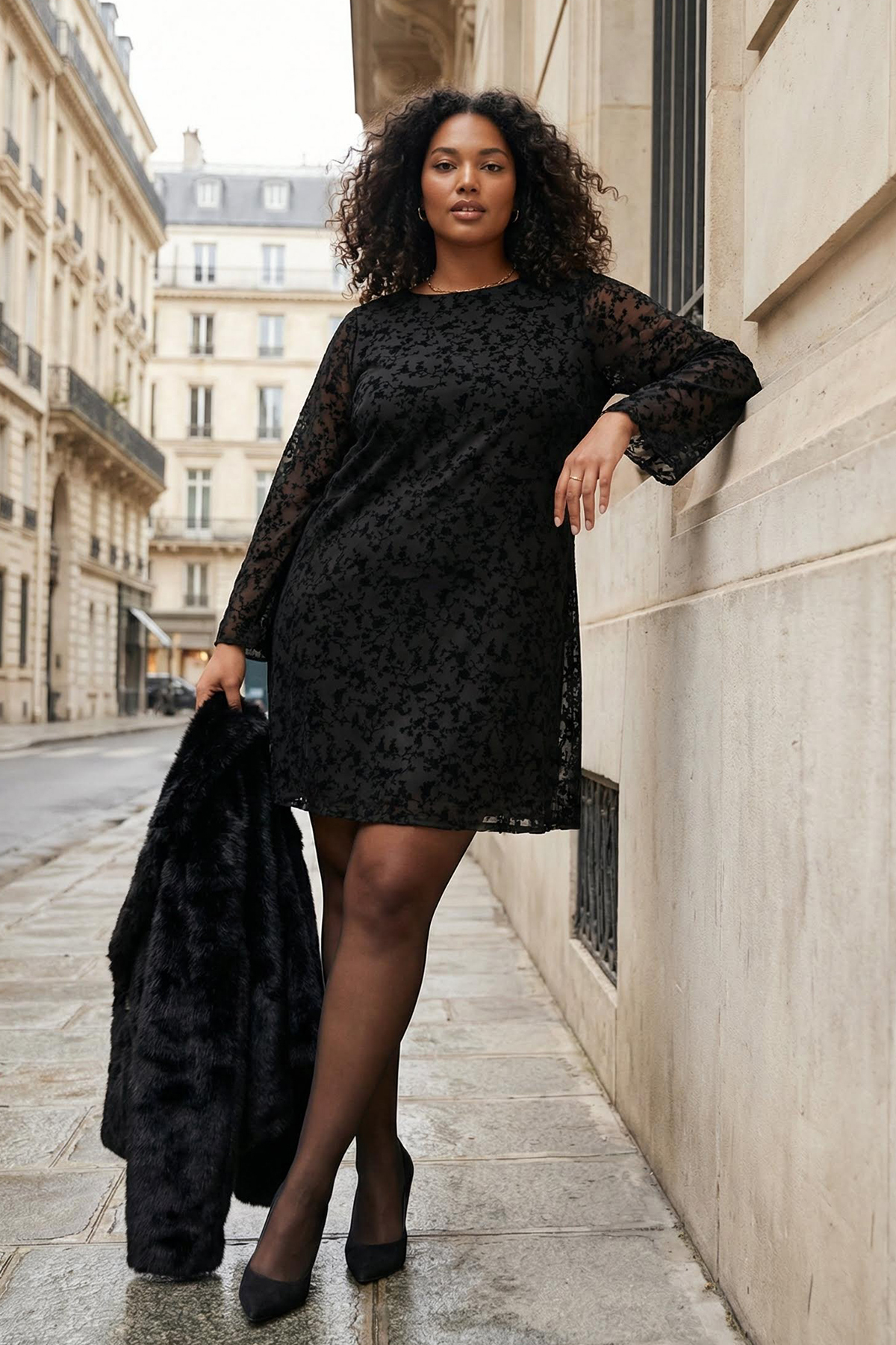 Trendyol Curve Czarna tiulowa krótka/mini sukienka z dzianiny w dużym rozmiar...