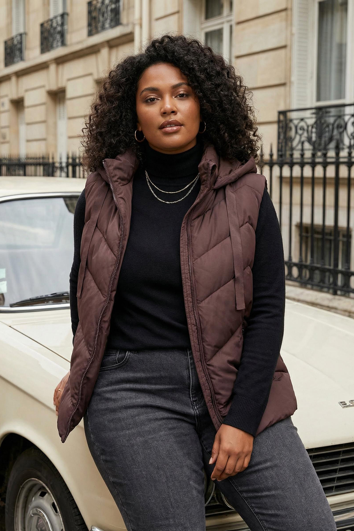 Trendyol Curve Dunkelbraune Weste in normaler Größe, Übergröße TBBAW24BH00002