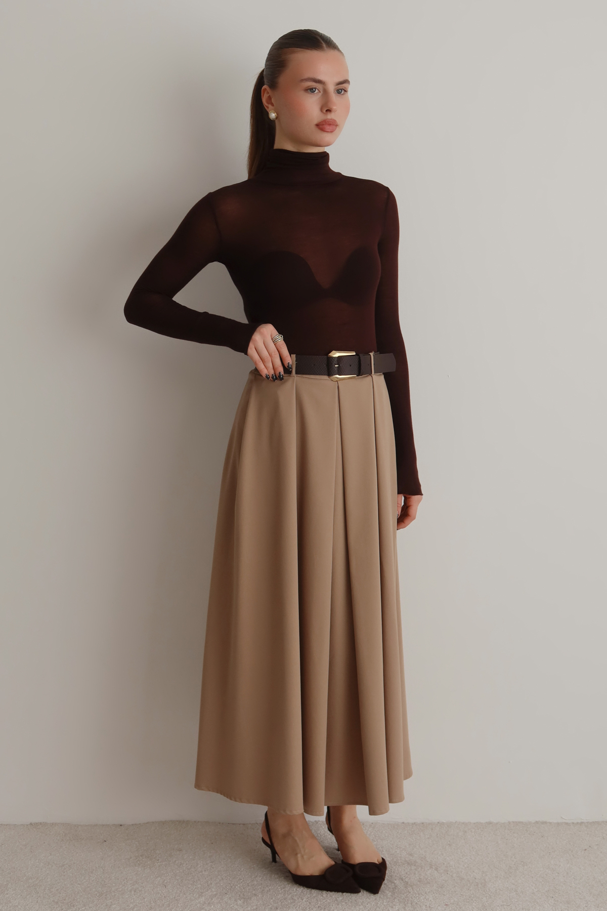 Trendyolmilla  Bej Kemerli A-line Kloş Dokuma Maxi Uzun Etek TWOAW26ET00168 - Görsel 4