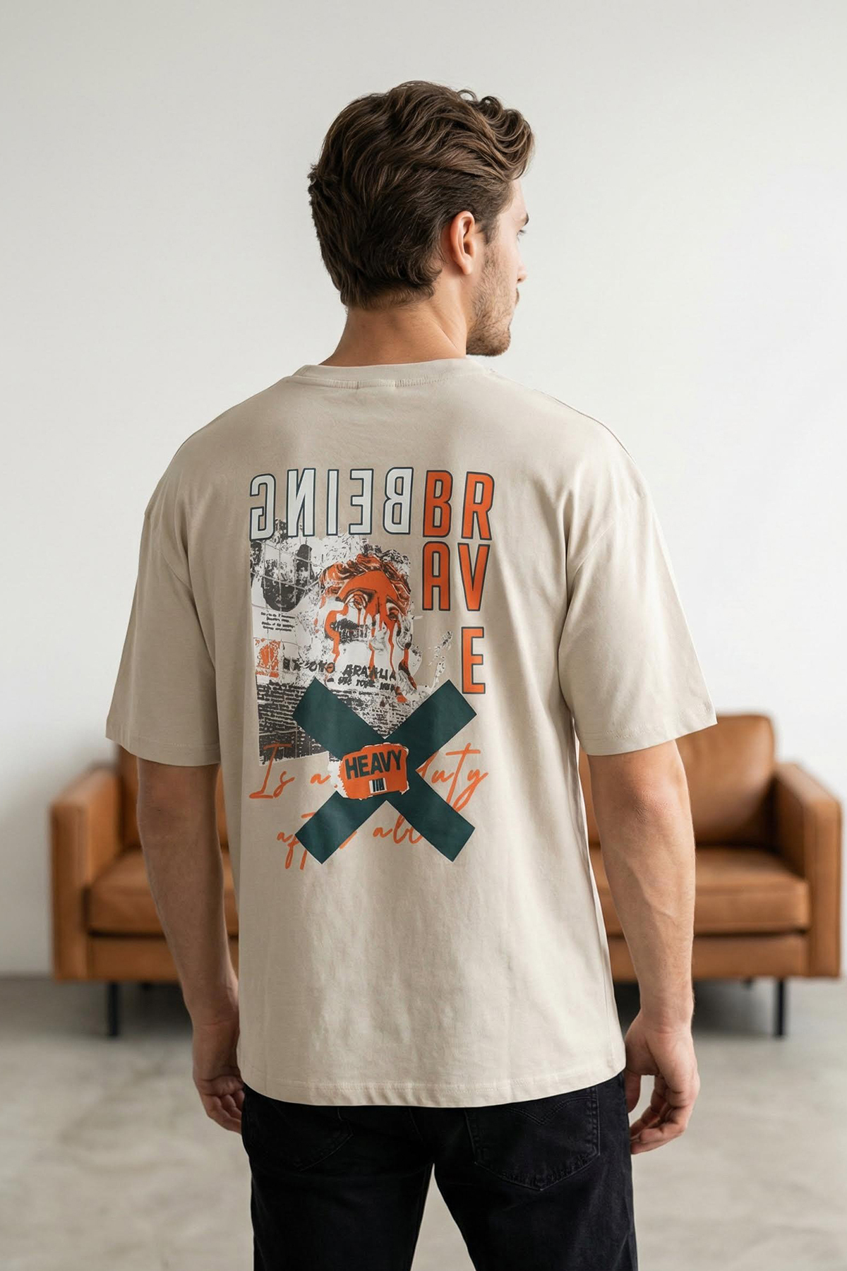 Trendyolmilla Man Taş Oversize/Geniş Kesim Kısa Kollu Yazı Baskılı %100 Pamuklu T-Shirt TMNSS22TS2223