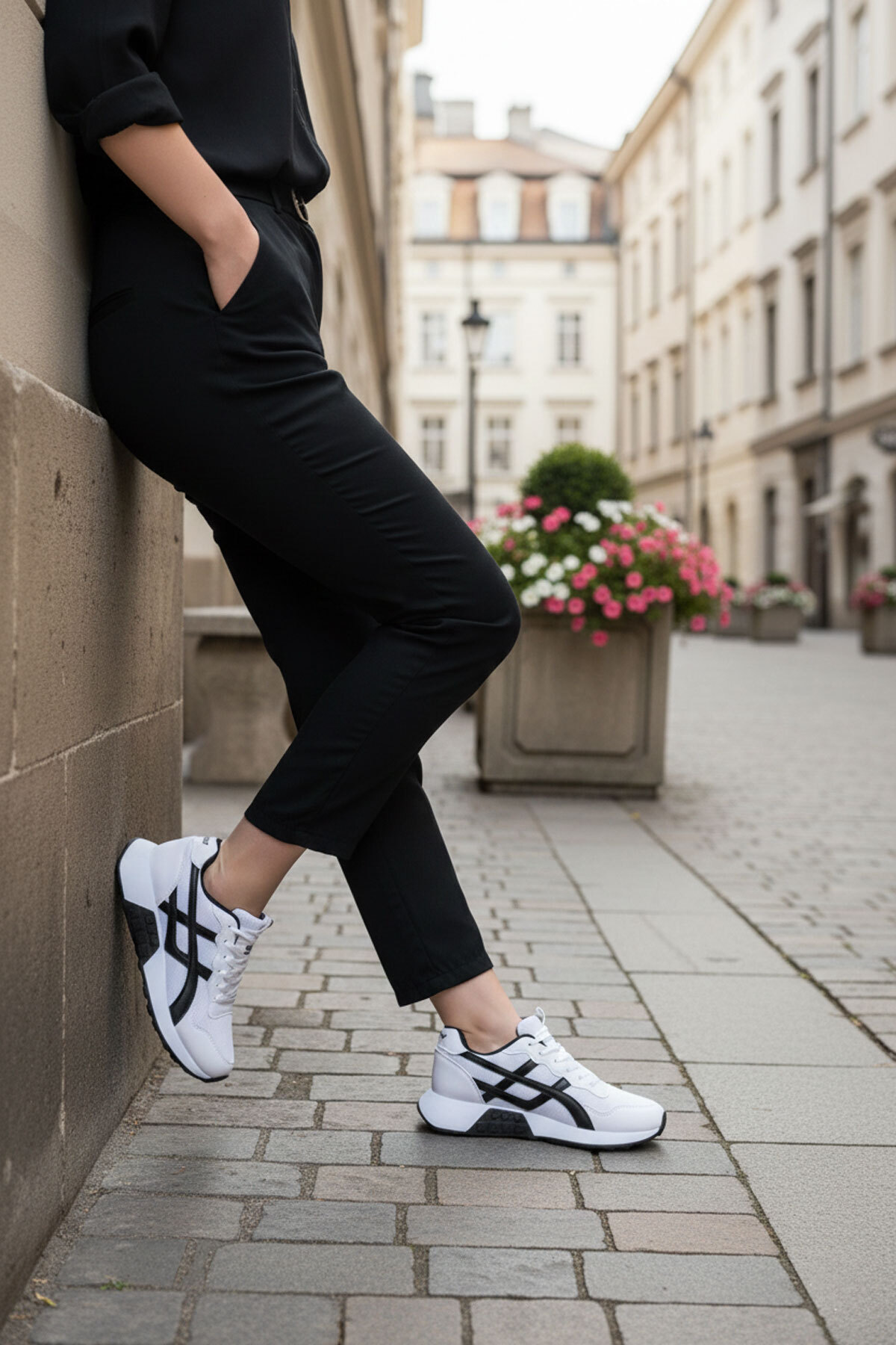 SOHO  Beyaz-Siyah Kadın Sneaker 20654 - Görsel 4